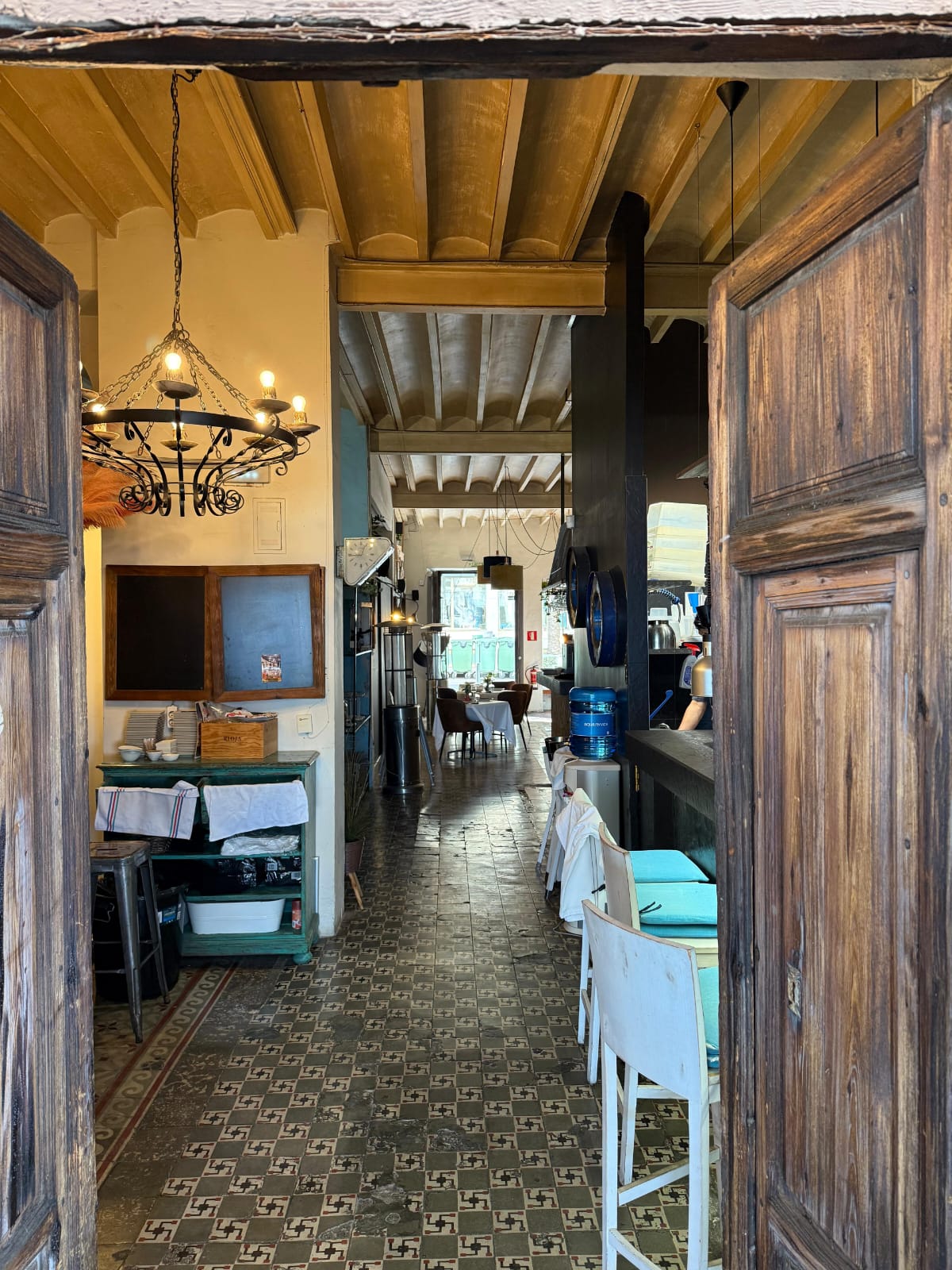 Cozy restaurant on the seaside promenade of Altea!