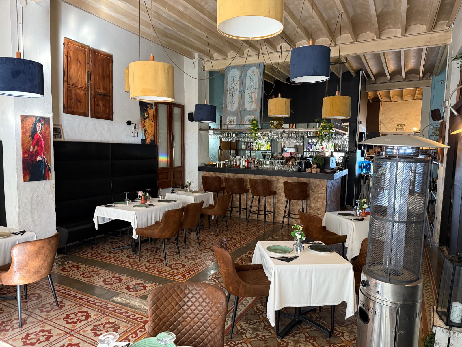 Cozy restaurant on the seaside promenade of Altea!