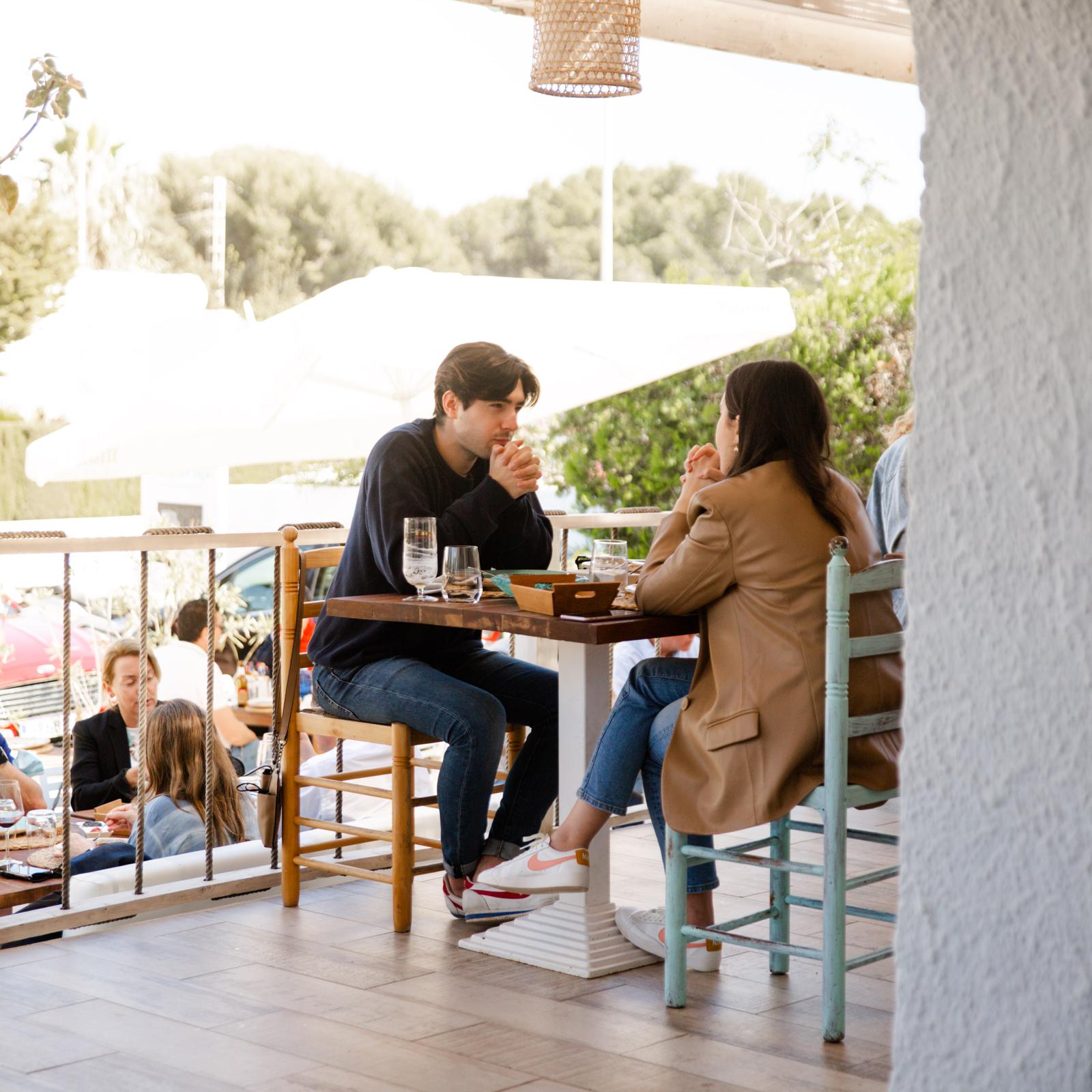Unieke kans in Dénia! Gevestigd restaurant met grote prestige en trouwe klanten.