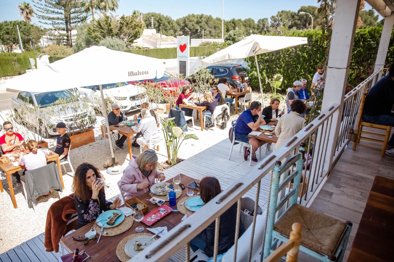 Unieke kans in Dénia! Gevestigd restaurant met grote prestige en trouwe klanten.