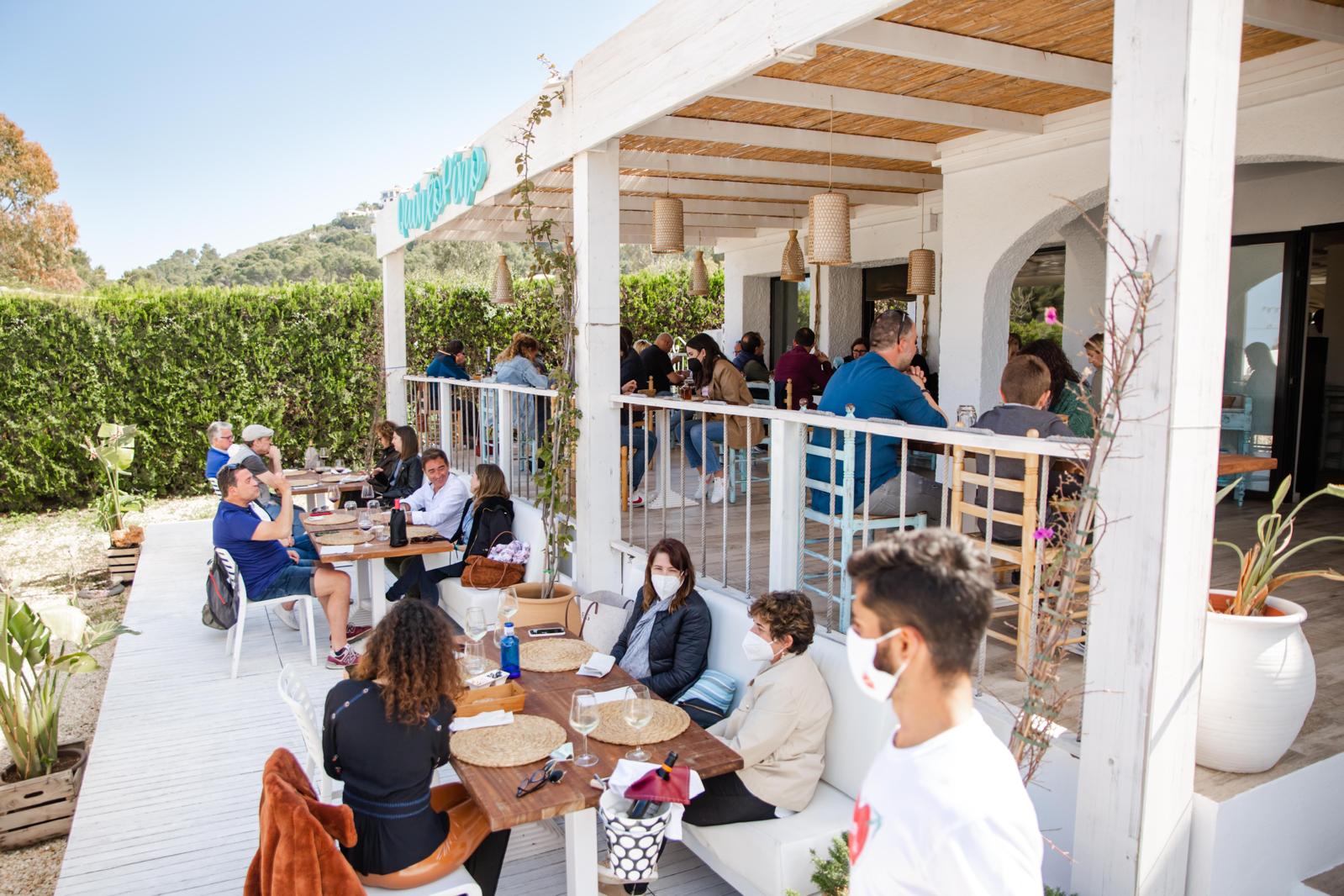 Unieke kans in Dénia! Gevestigd restaurant met grote prestige en trouwe klanten.