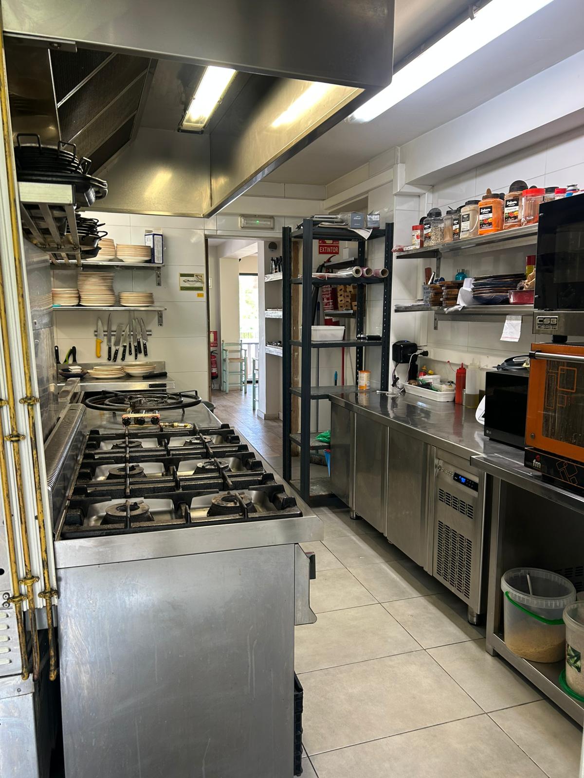 Unieke kans in Dénia! Gevestigd restaurant met grote prestige en trouwe klanten.
