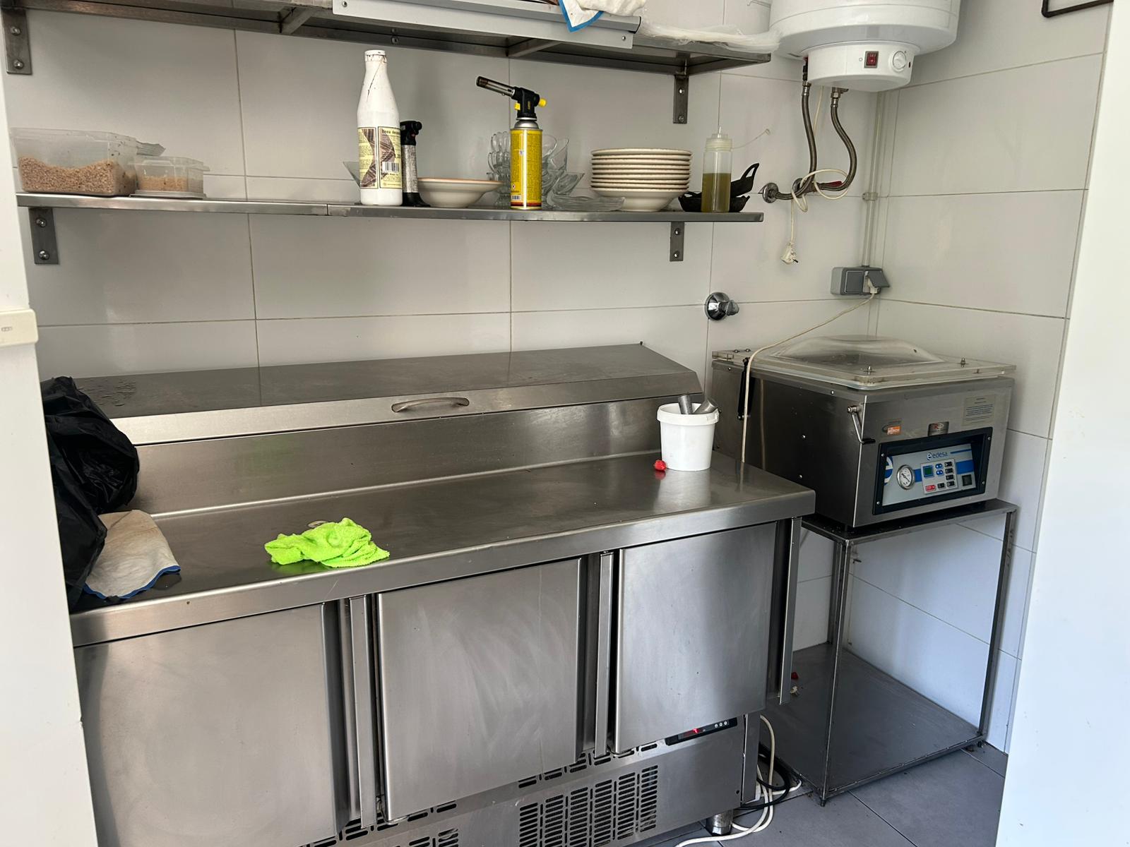 Unieke kans in Dénia! Gevestigd restaurant met grote prestige en trouwe klanten.