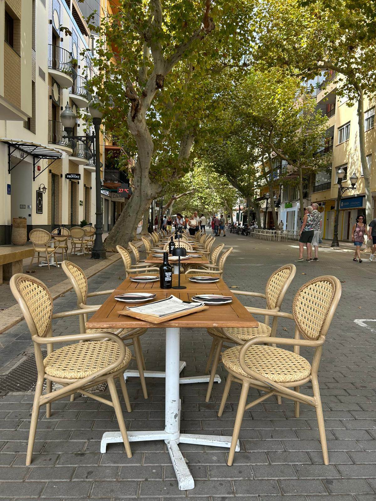 Prestigious restaurant in the heart of Dénia — established business, ready to continue thriving