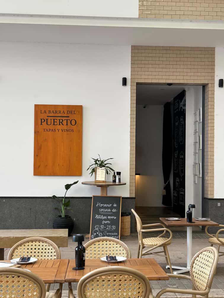 Prestigious restaurant in the heart of Dénia — established business, ready to continue thriving