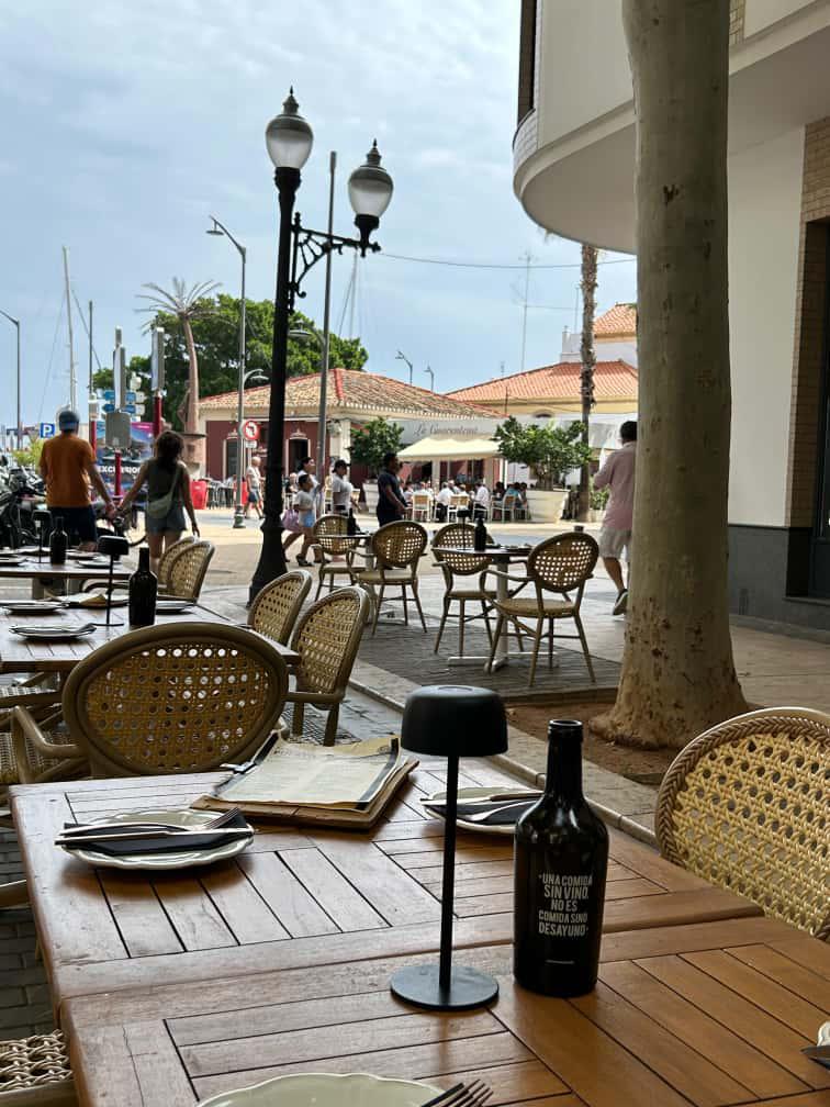 Prestigious restaurant in the heart of Dénia — established business, ready to continue thriving