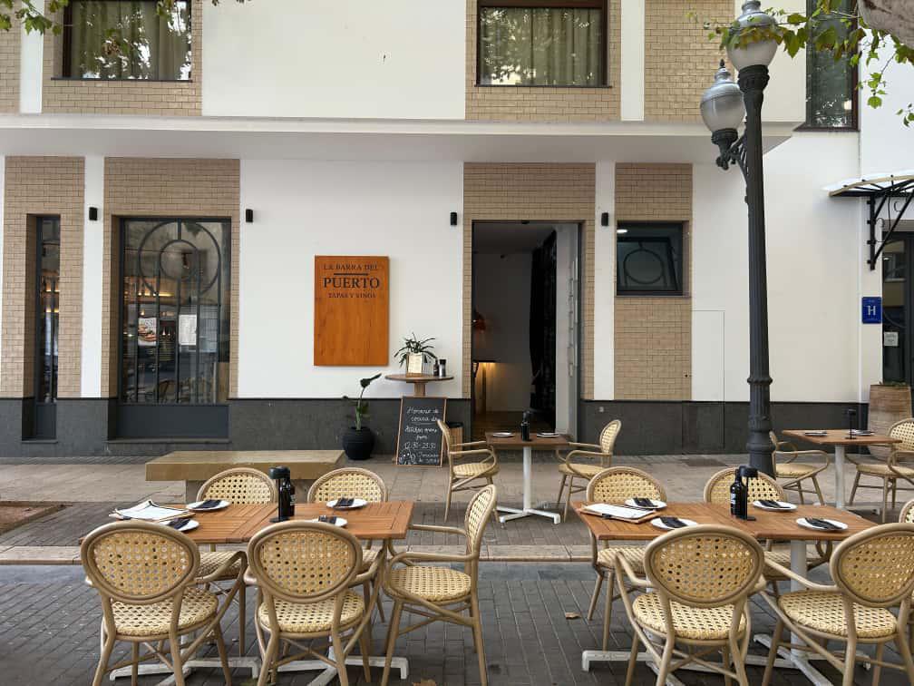 GH-0330 - Restaurant prestigieux en plein centre de Dénia — entreprise consolidée, prête à continuer à réussir