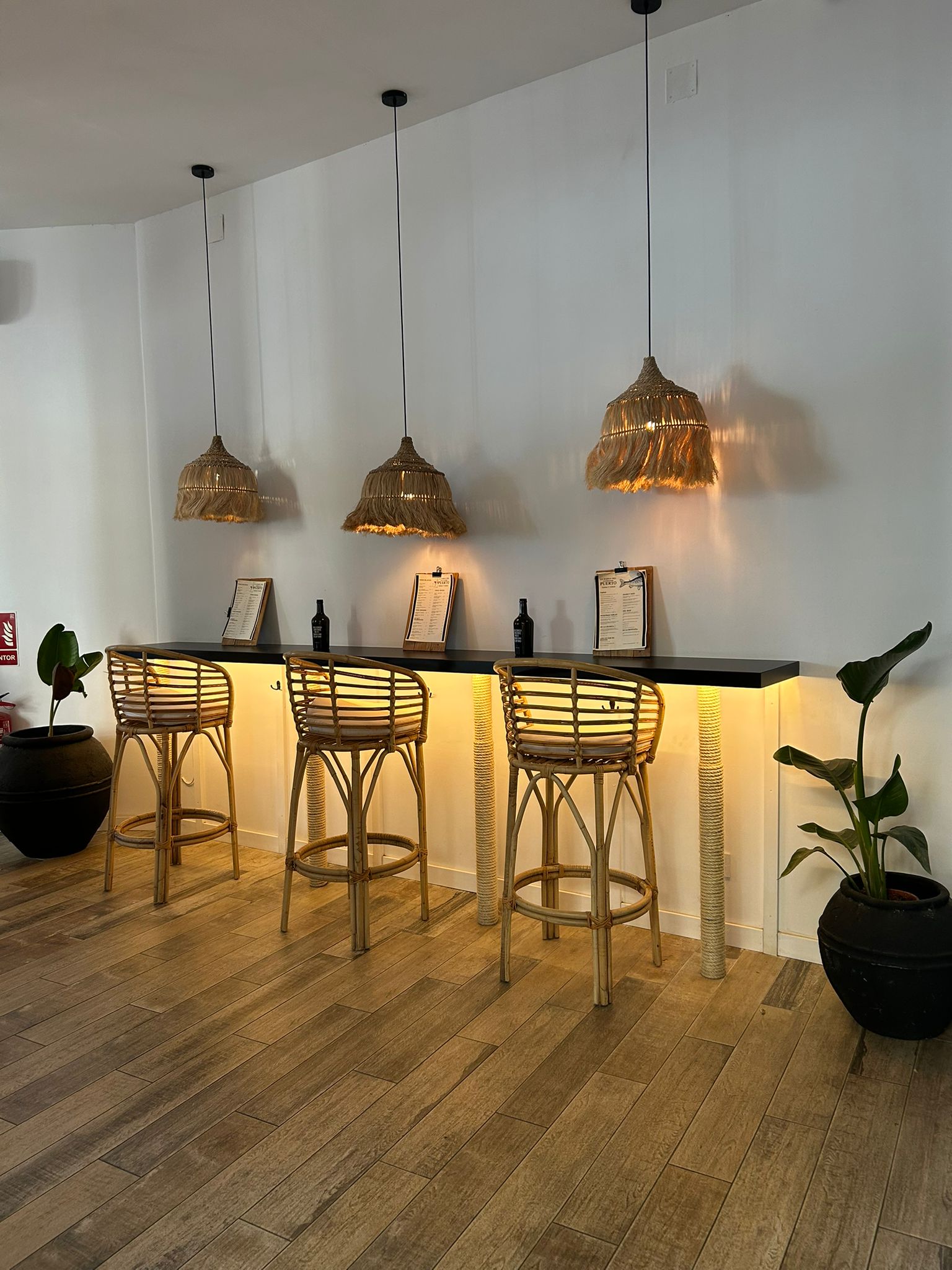 Prestigious restaurant in the heart of Dénia — established business, ready to continue thriving