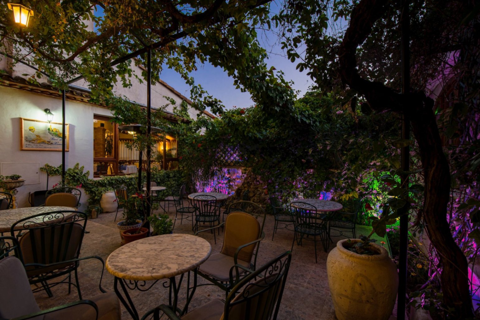 EINE EINZIGARTIGE VILLA IM HERZEN VON ALICANTE