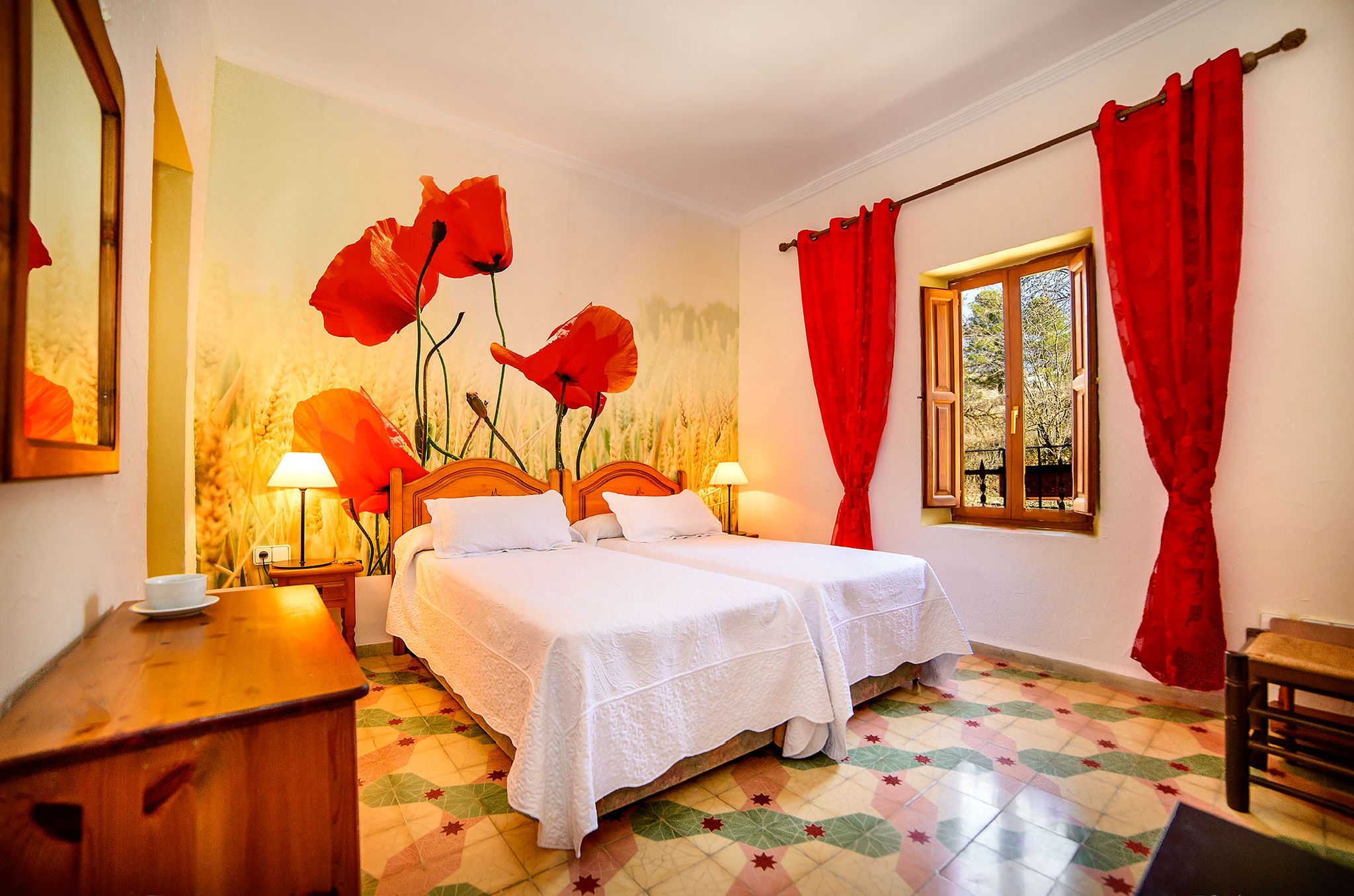 EINE EINZIGARTIGE VILLA IM HERZEN VON ALICANTE