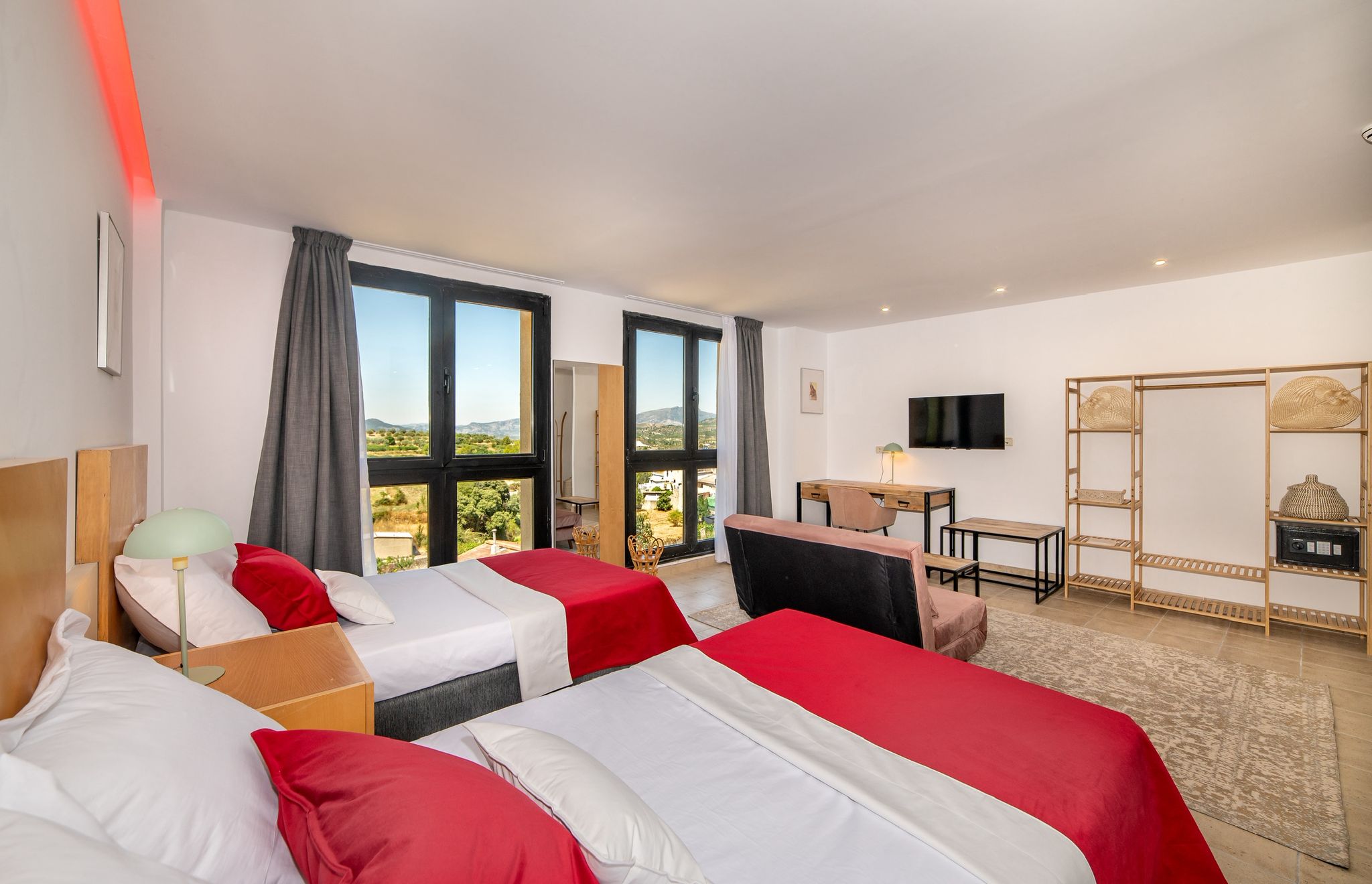 EINE EINZIGARTIGE VILLA IM HERZEN VON ALICANTE