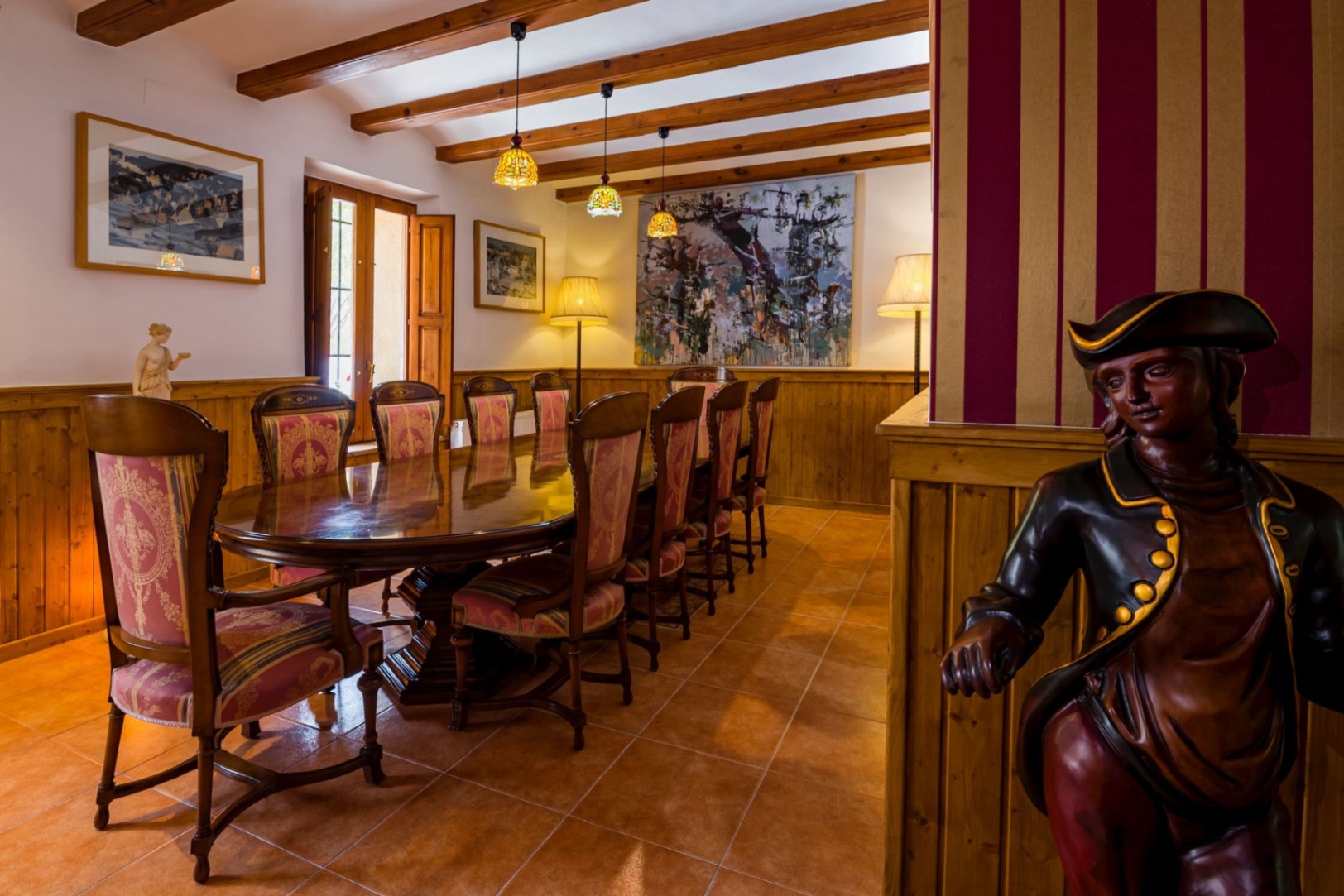 EINE EINZIGARTIGE VILLA IM HERZEN VON ALICANTE