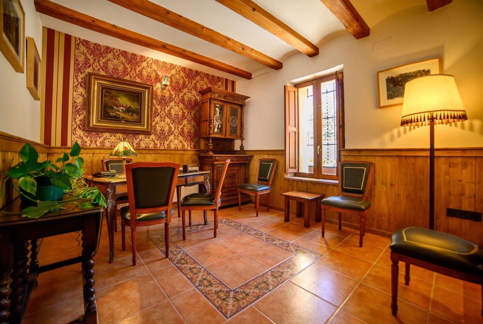 EINE EINZIGARTIGE VILLA IM HERZEN VON ALICANTE