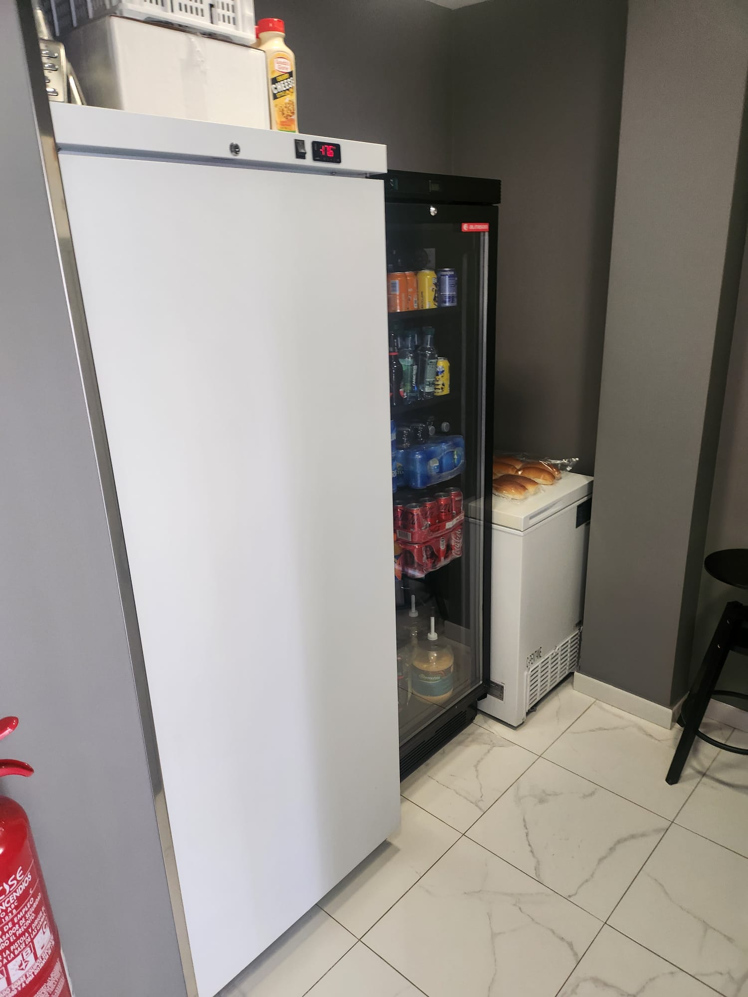 De meest beroemde frituur van Albir is te koop!