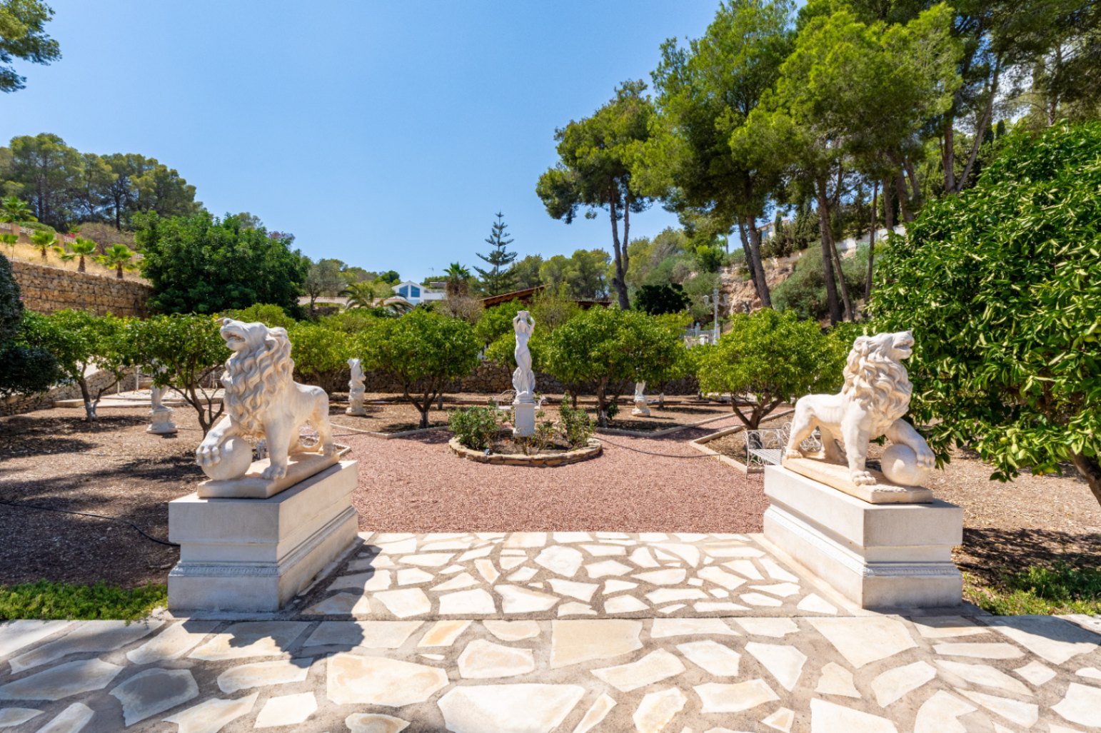 Villa mit Charme, Ausblick und unendlichem Potenzial in Alfaz del Pi