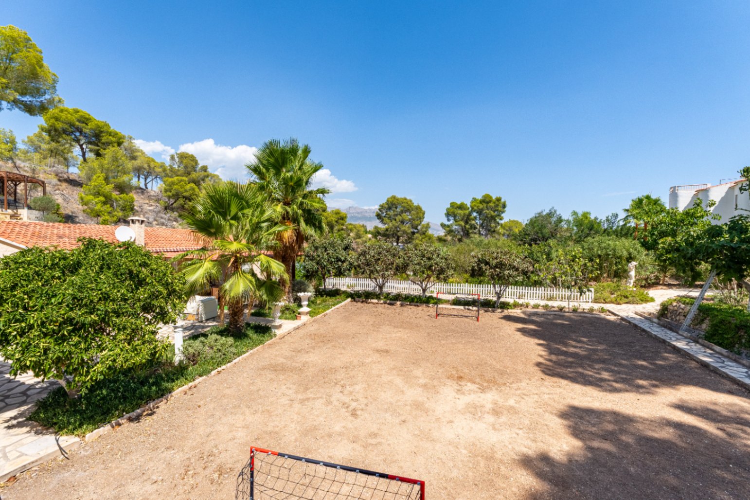 Villa mit Charme, Ausblick und unendlichem Potenzial in Alfaz del Pi