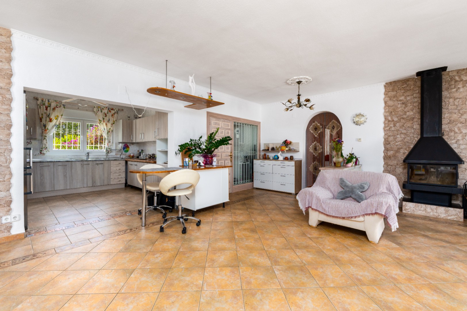 Villa mit Charme, Ausblick und unendlichem Potenzial in Alfaz del Pi