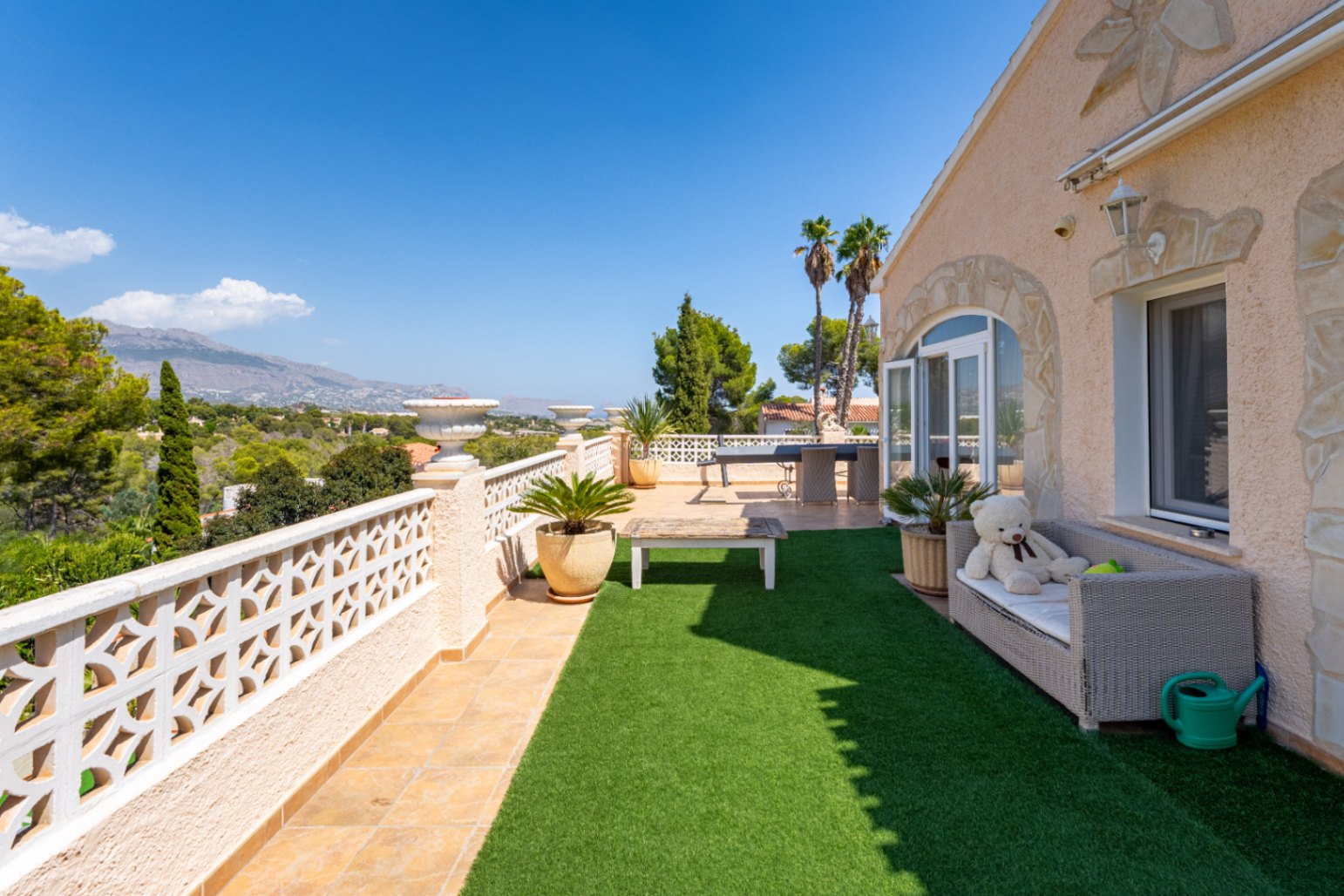 Villa mit Charme, Ausblick und unendlichem Potenzial in Alfaz del Pi