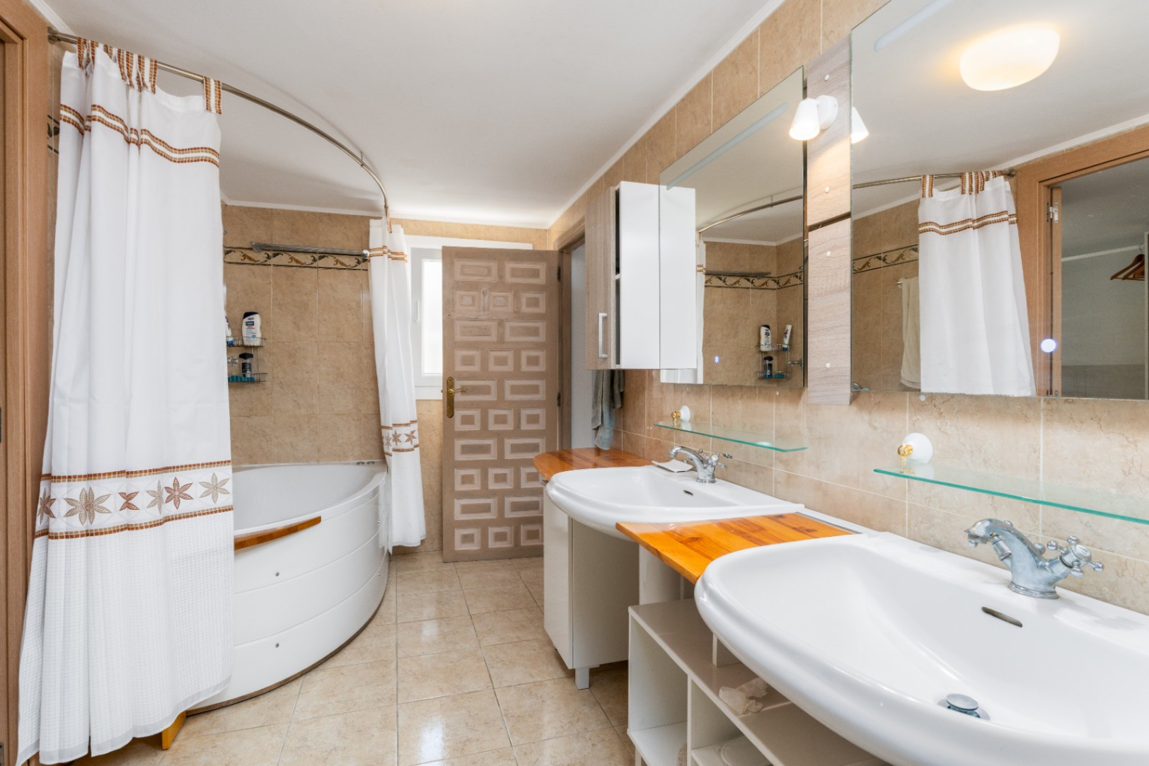 Villa mit Charme, Ausblick und unendlichem Potenzial in Alfaz del Pi