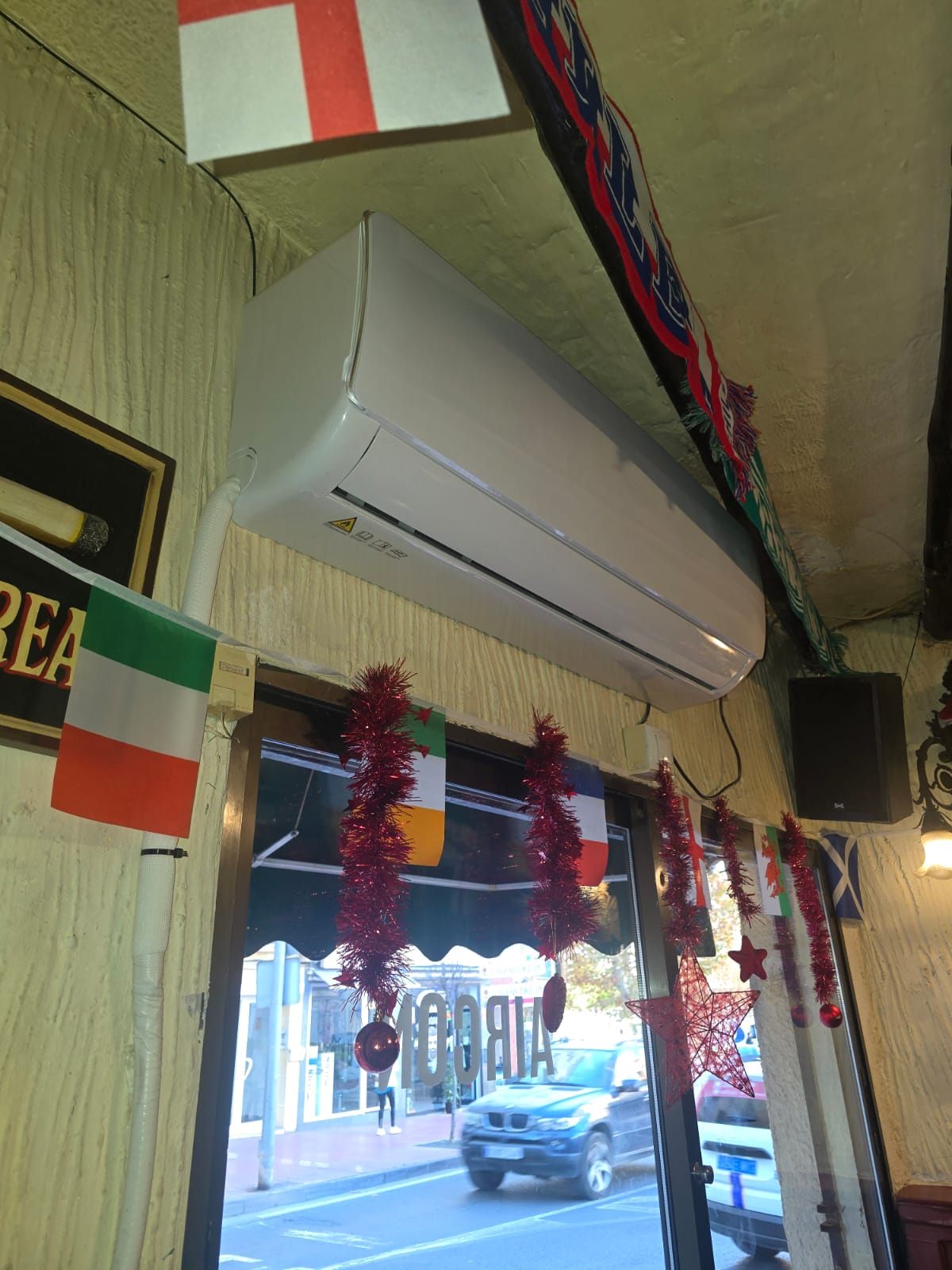 Unique opportunity in Alfaz del Pi! – Sports bar with great visibility for transfer