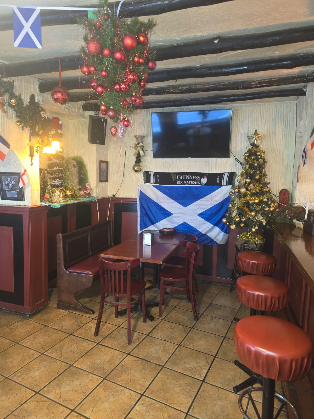 Unique opportunity in Alfaz del Pi! – Sports bar with great visibility for transfer