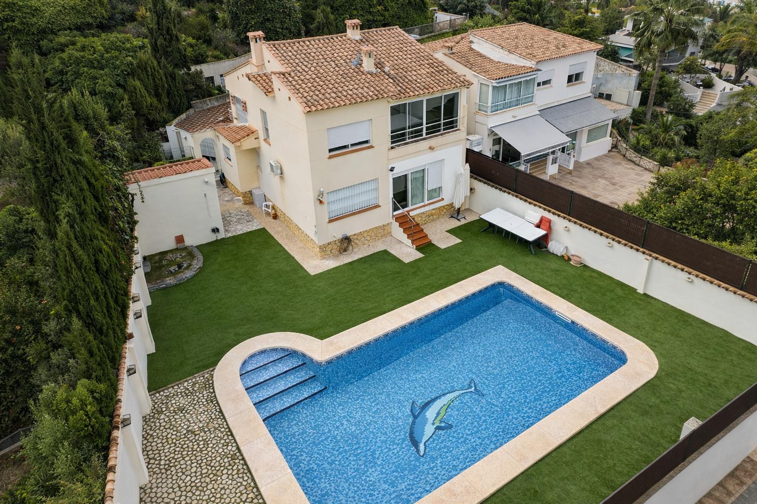 GH-0525 - En Venta ¡tu hogar de ensueño en Albir! 3 habitaciones, 3 baños