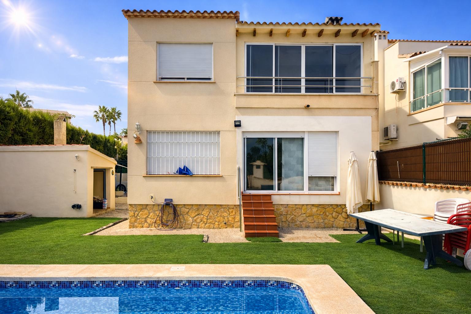 Zu verkaufen! Ihr Traumhaus in Albir! 3 Zimmer, 3 Bäder