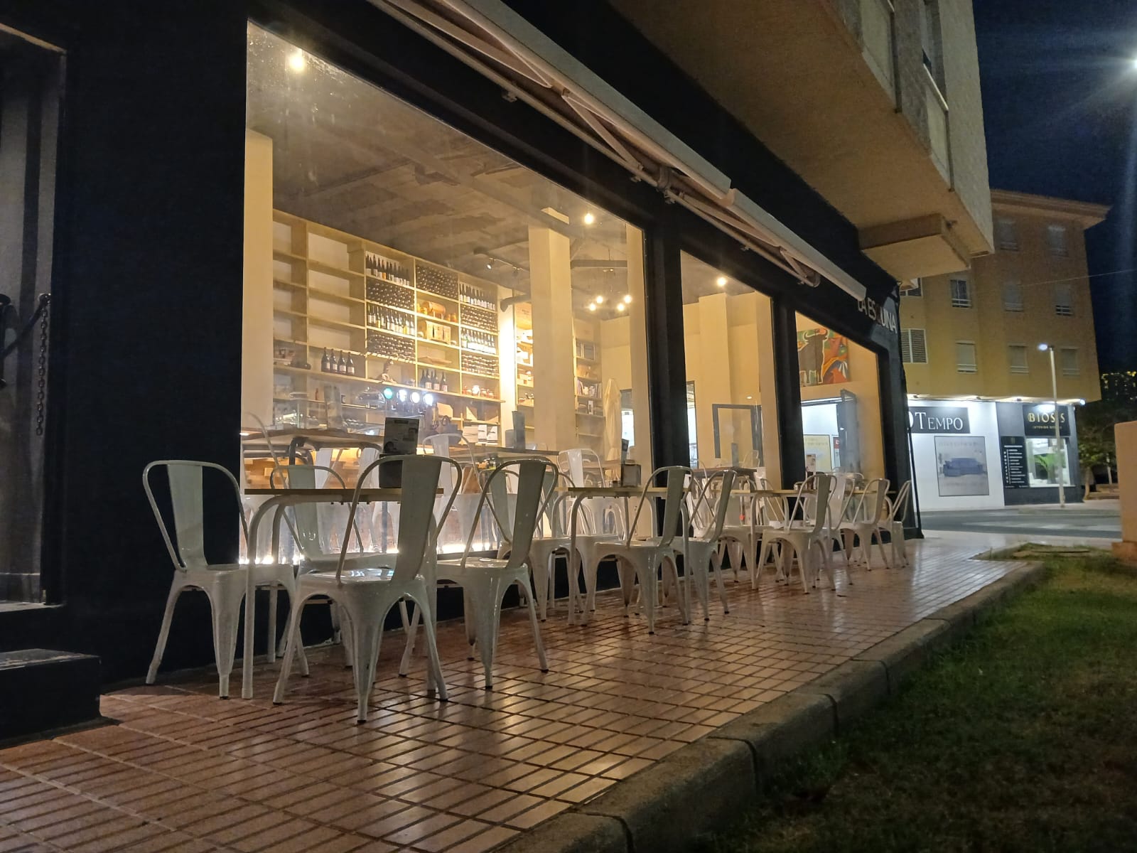 Te koop, zeer centraal gelegen bar in Alfaz del Pi