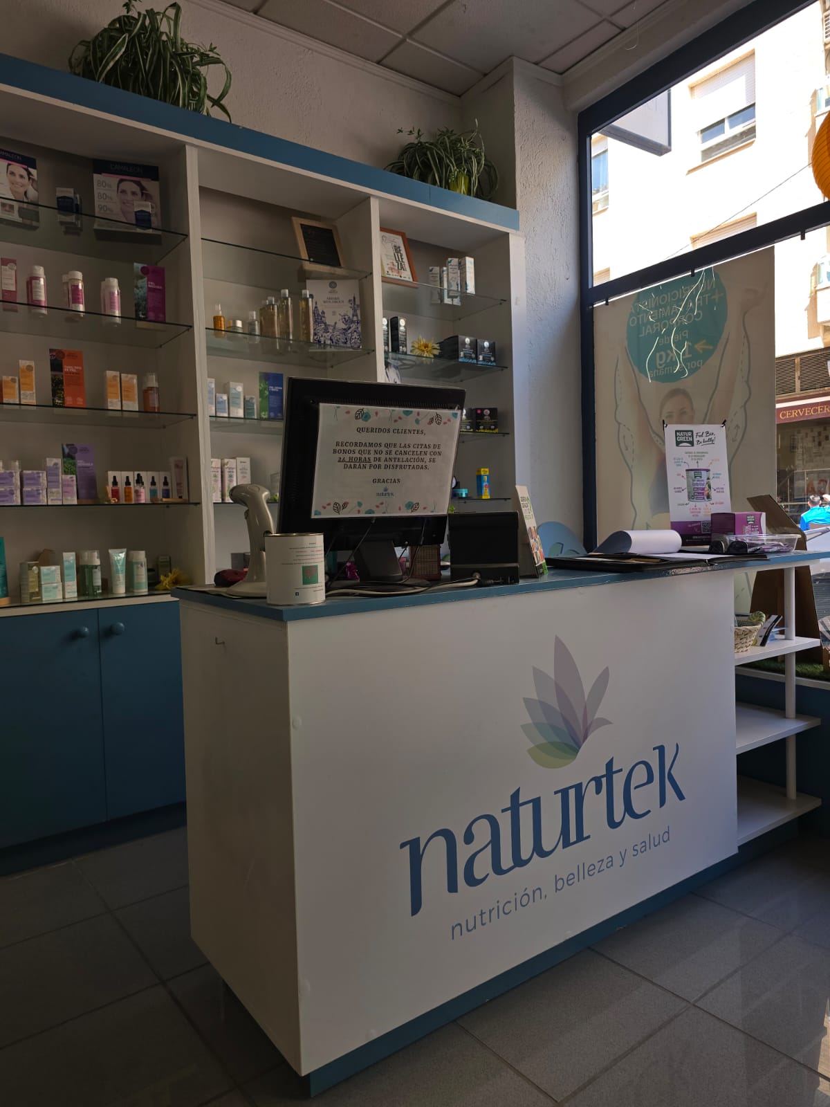 Te koop in Alfas del Pi, winkel in Wellness, voedings- en dieetdiensten, persoonlijke begeleiding en lichaamsbehandelingen.