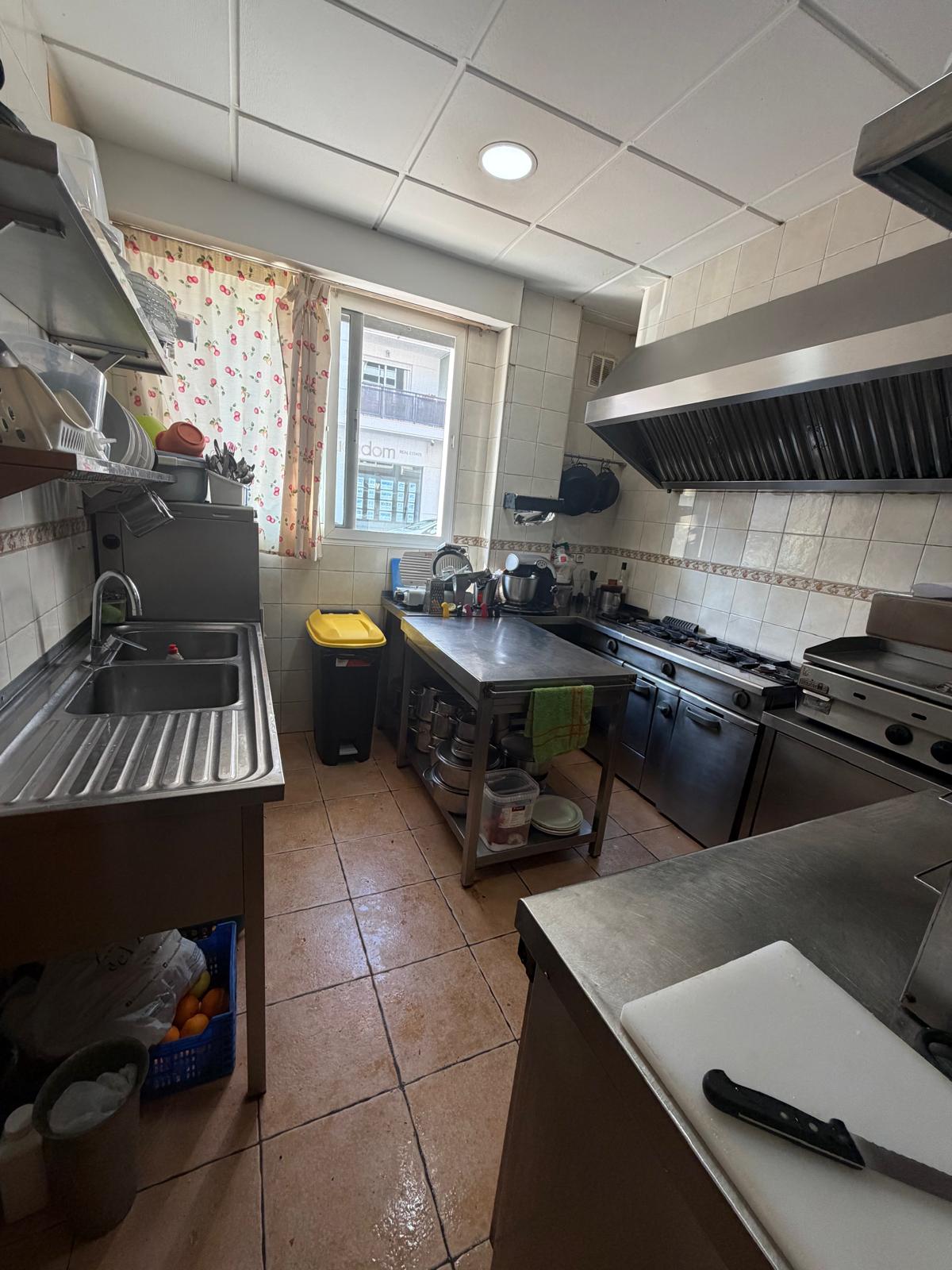 Cession d'un commerce consolidé au cœur d'Altea — Bar Cafeteria Bon Estar