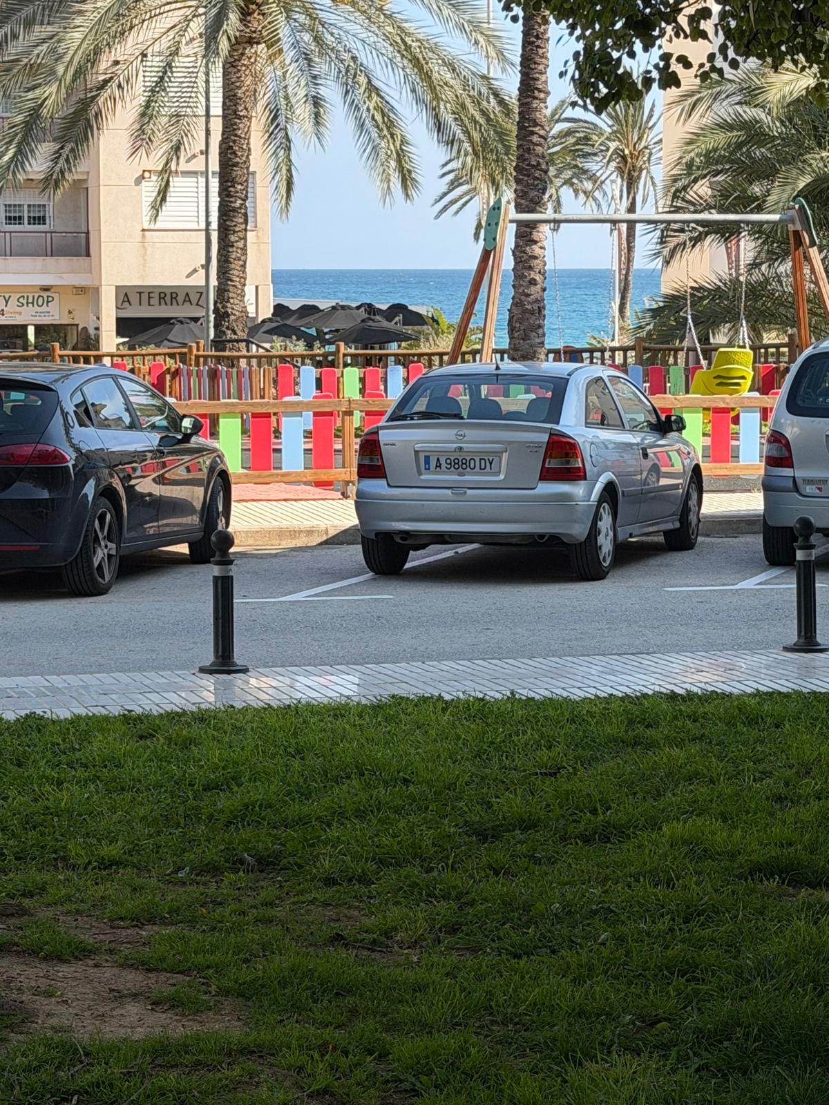 Cession d'un commerce consolidé au cœur d'Altea — Bar Cafeteria Bon Estar