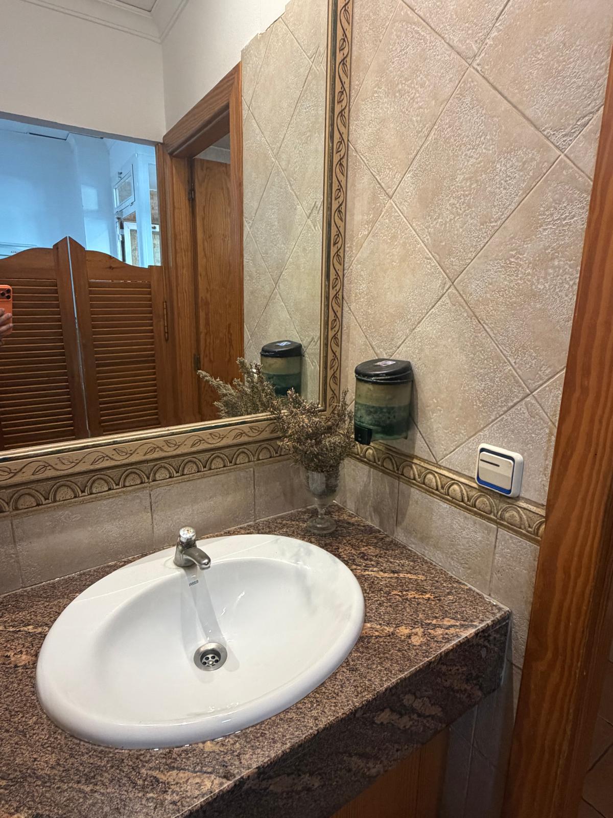 Cession d'un commerce consolidé au cœur d'Altea — Bar Cafeteria Bon Estar