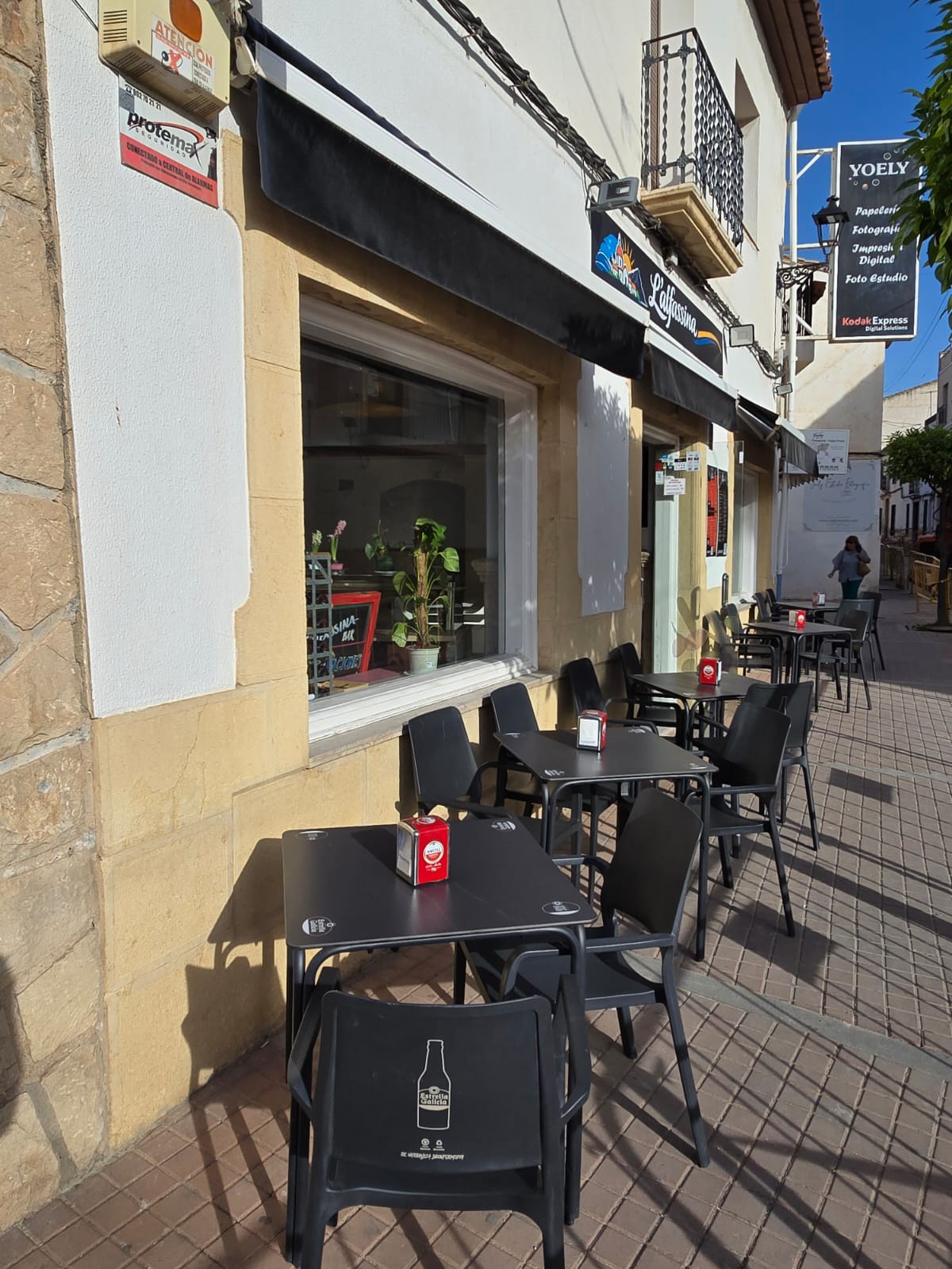 ¡Oportunidad única en Alfàs del Pi, bar/restaurante!