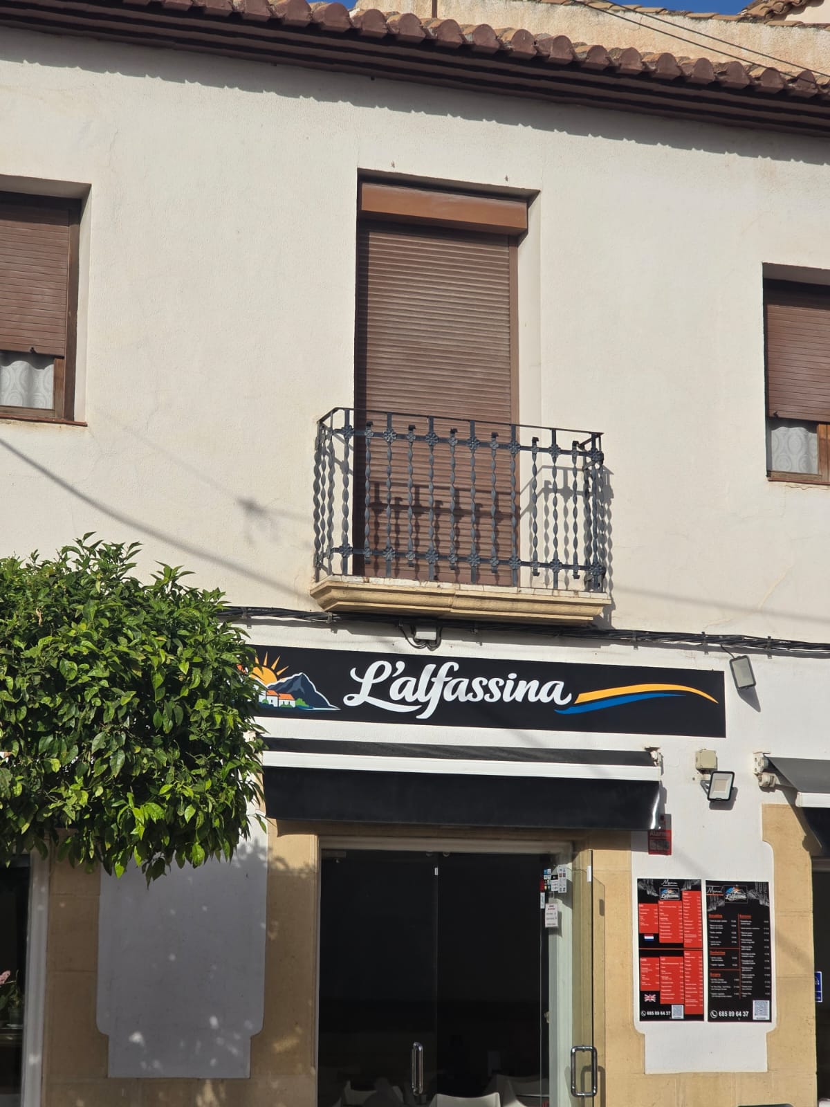 ¡Oportunidad única en Alfàs del Pi, bar/restaurante!