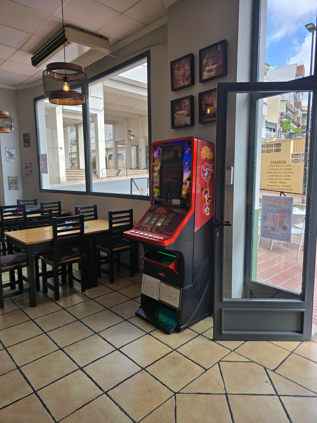 Transfer of Bar/Cafeteria in Alfaz del Pi, Bar Mambo
