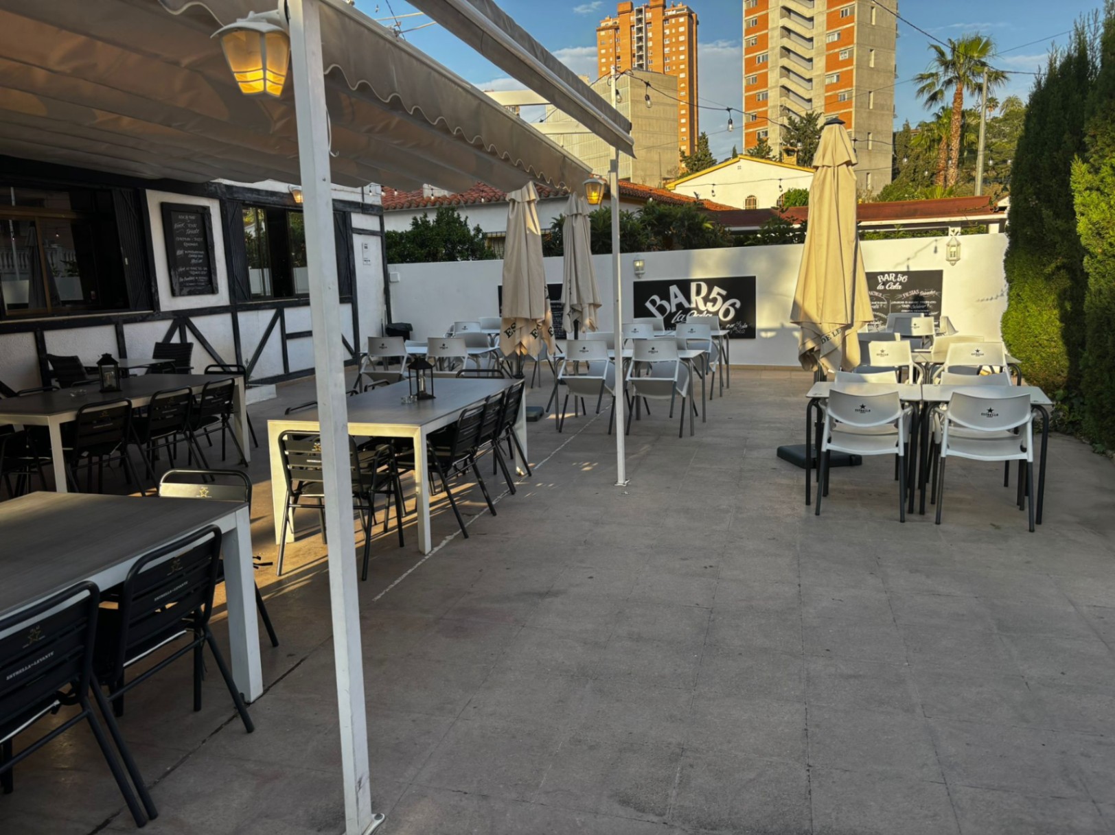Traspaso i Cala de Benidorm på en privilegert beliggenhet, Bar 56