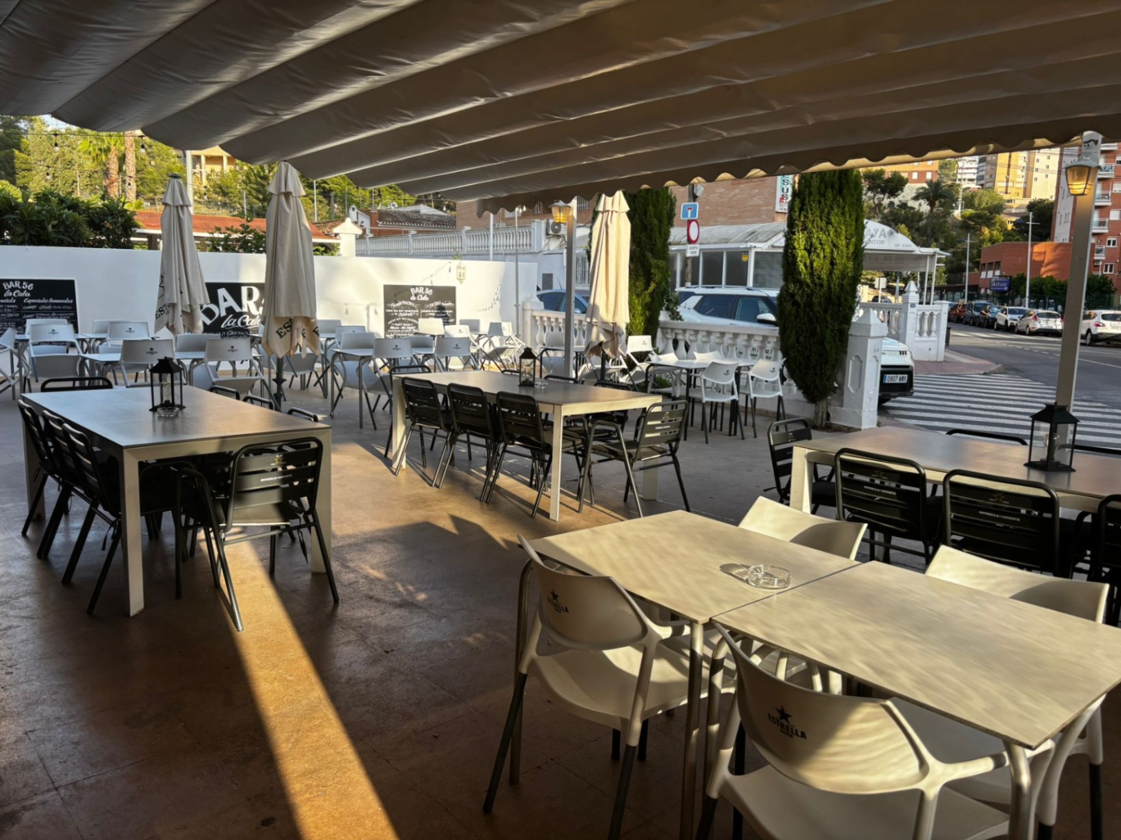Traspaso i Cala de Benidorm på en privilegert beliggenhet, Bar 56