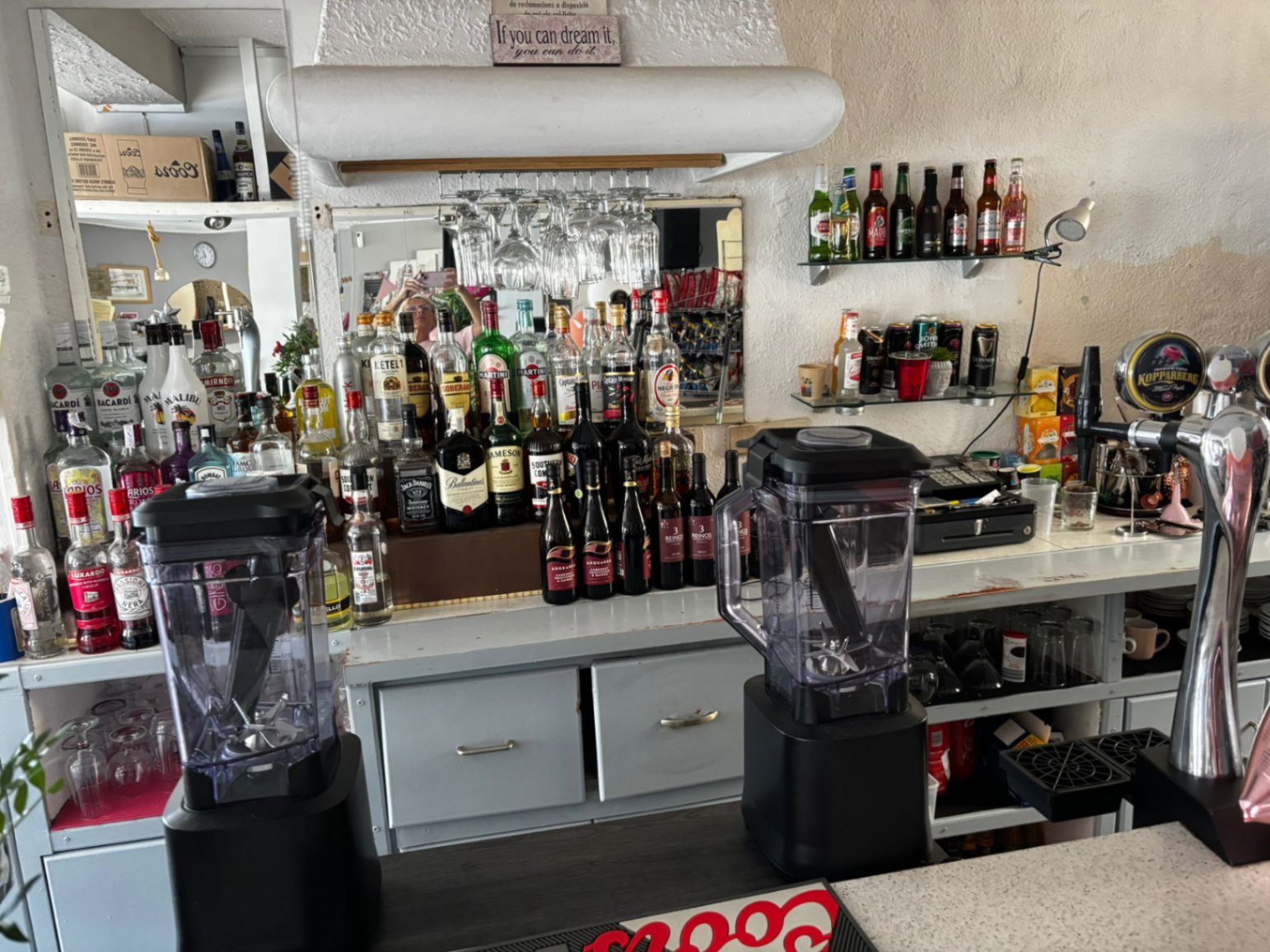 Traspaso i Cala de Benidorm på en privilegert beliggenhet, Bar 56