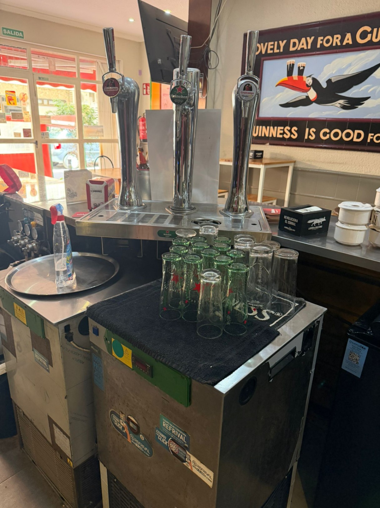 A genuine village bar is for transfer in Alfaz del Pi.