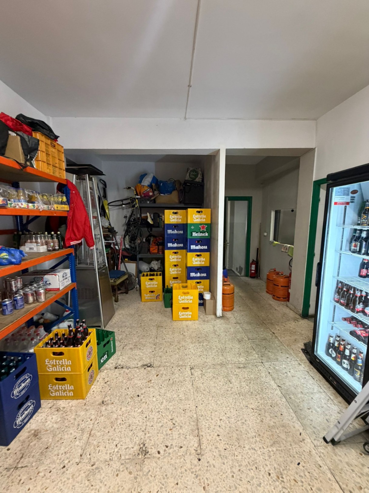 A genuine village bar is for transfer in Alfaz del Pi.
