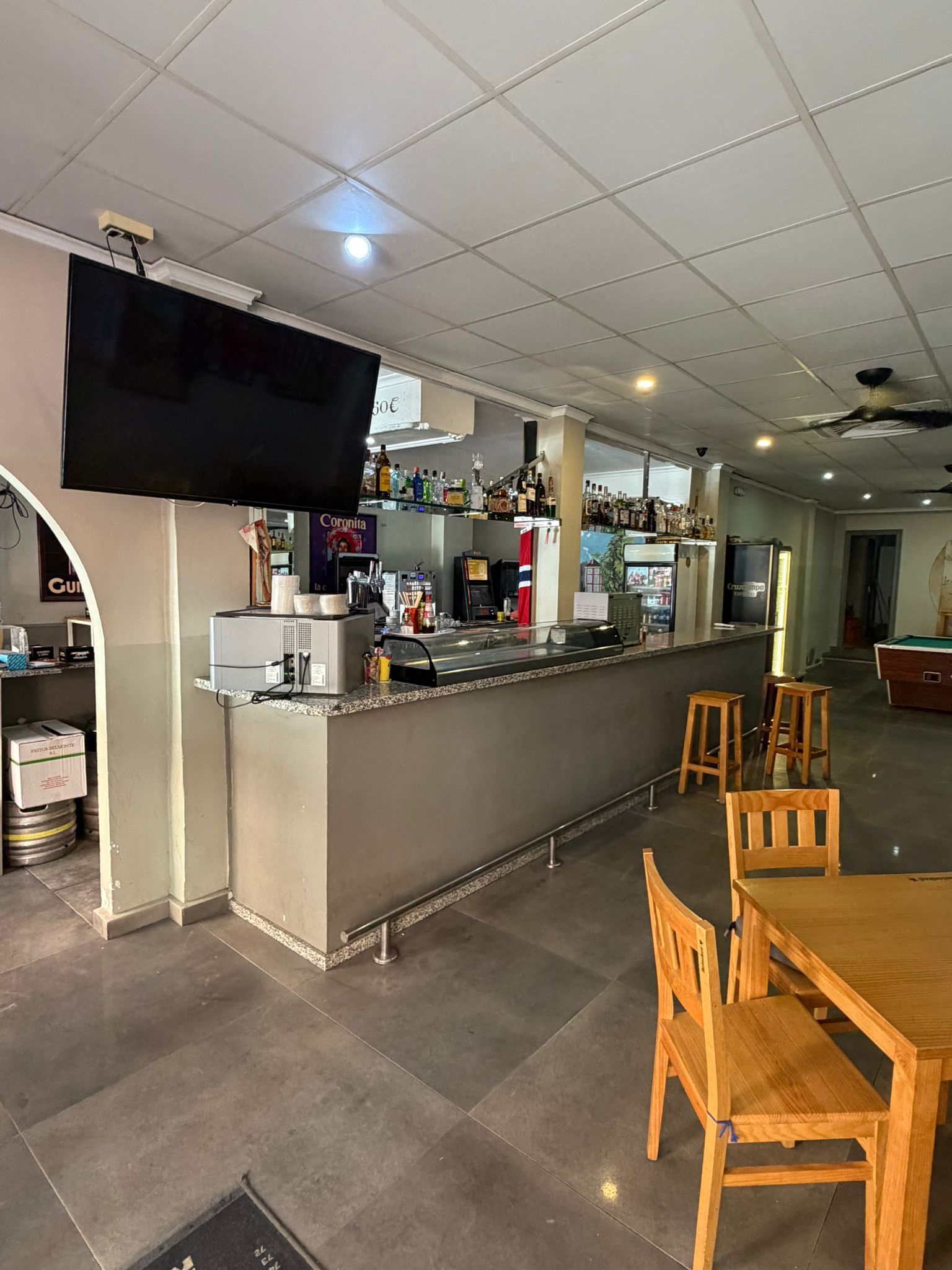 A genuine village bar is for transfer in Alfaz del Pi.
