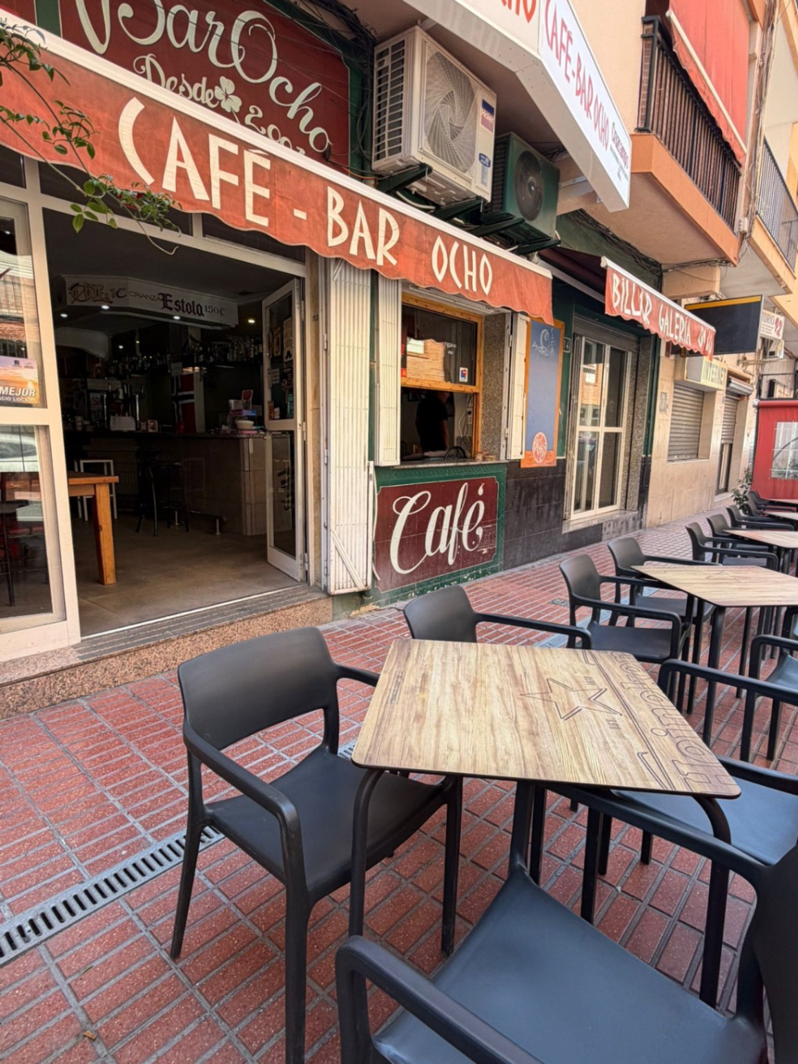 A genuine village bar is for transfer in Alfaz del Pi.