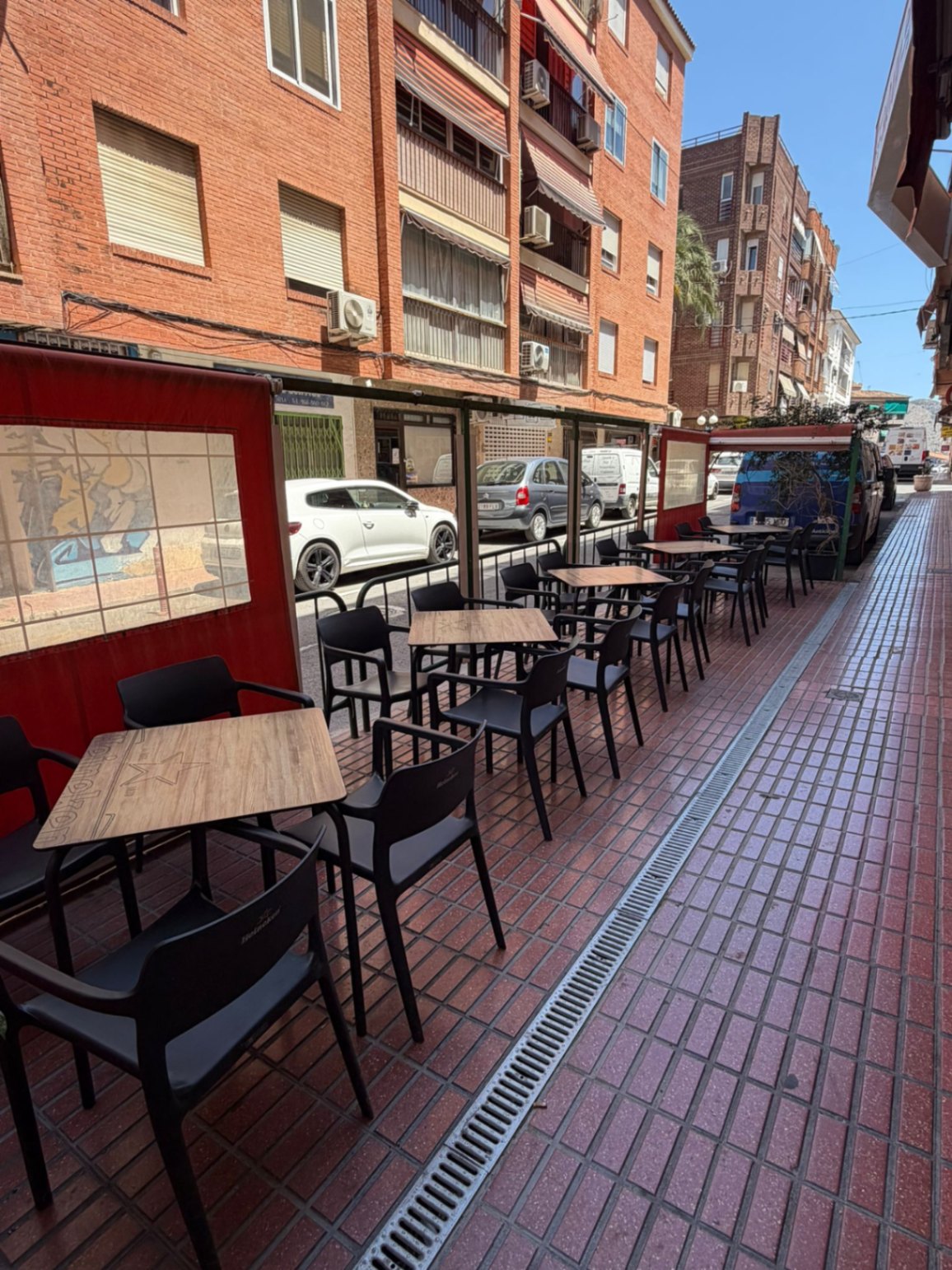 A genuine village bar is for transfer in Alfaz del Pi.