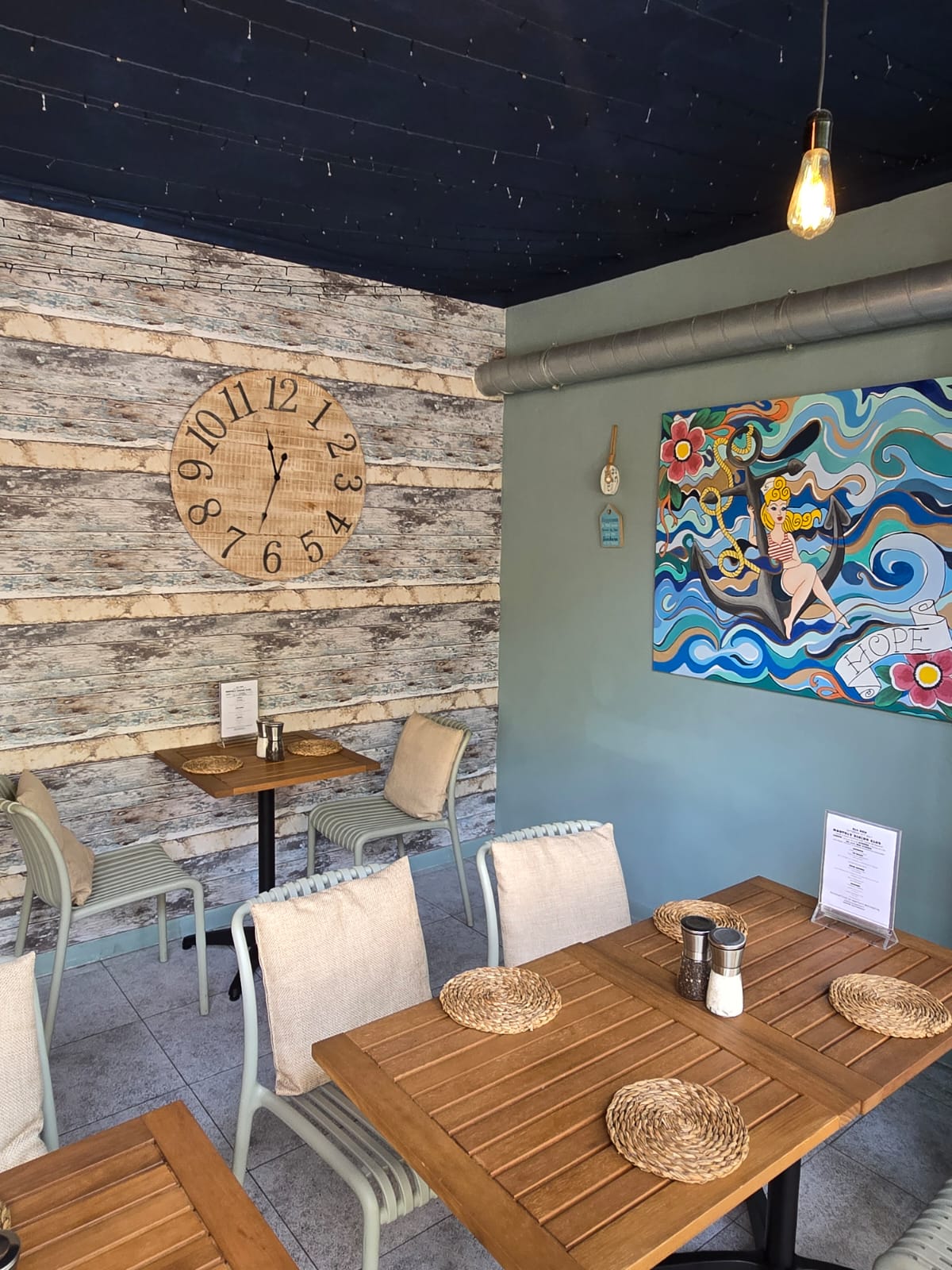 Se traspasa, muy bien conocido restaurante en Albir cerca de la playa