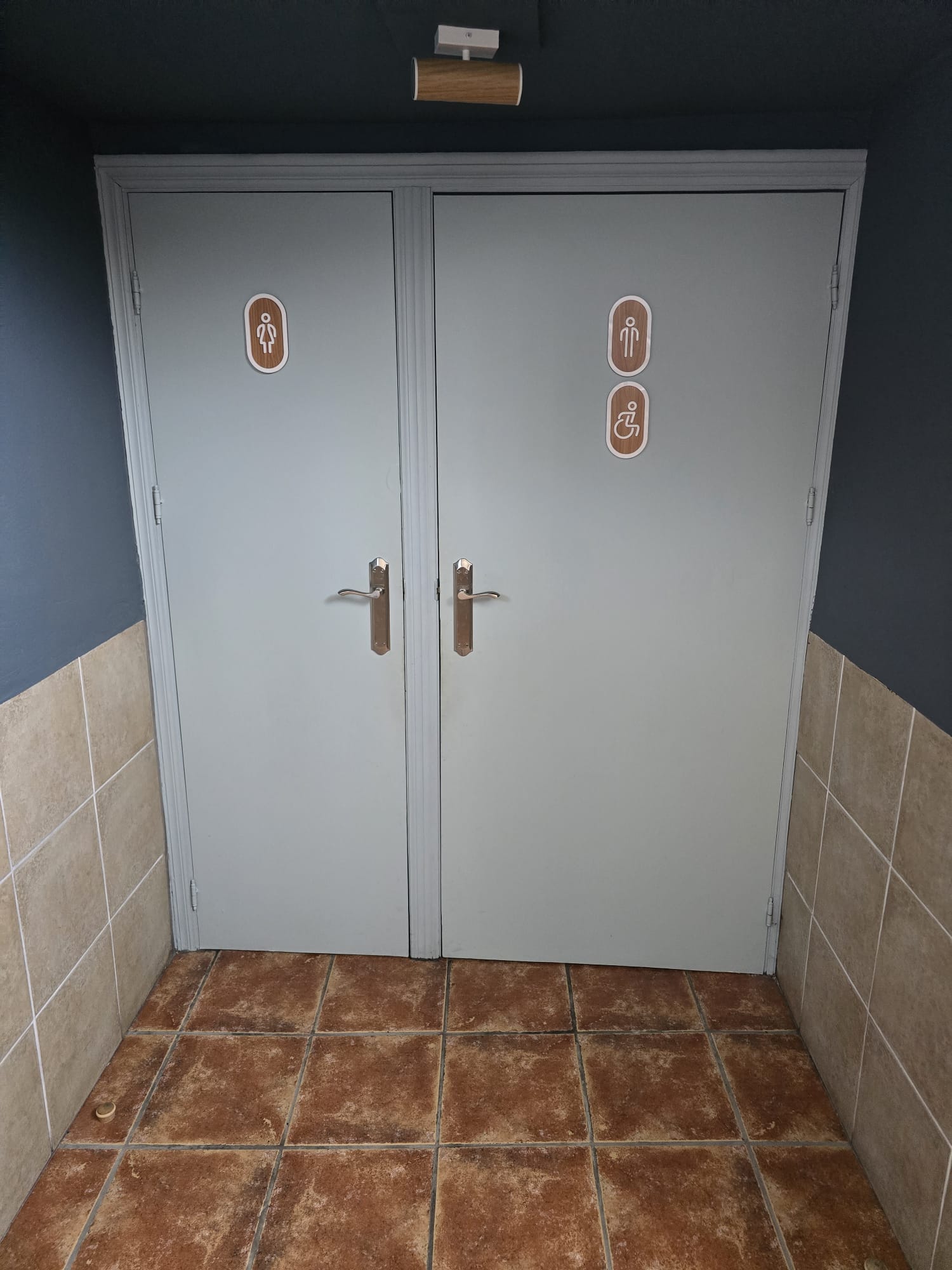 Traspaso cafetería-restaurante en pleno funcionamiento en La Nucía