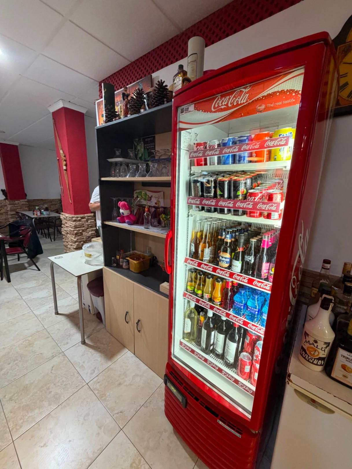 Trapaso Restaurante / Pizzeria en una ubicación privilegiada en Albir