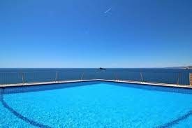 For sale, a truly special apartment in one of the most privileged areas of Benidorm.
