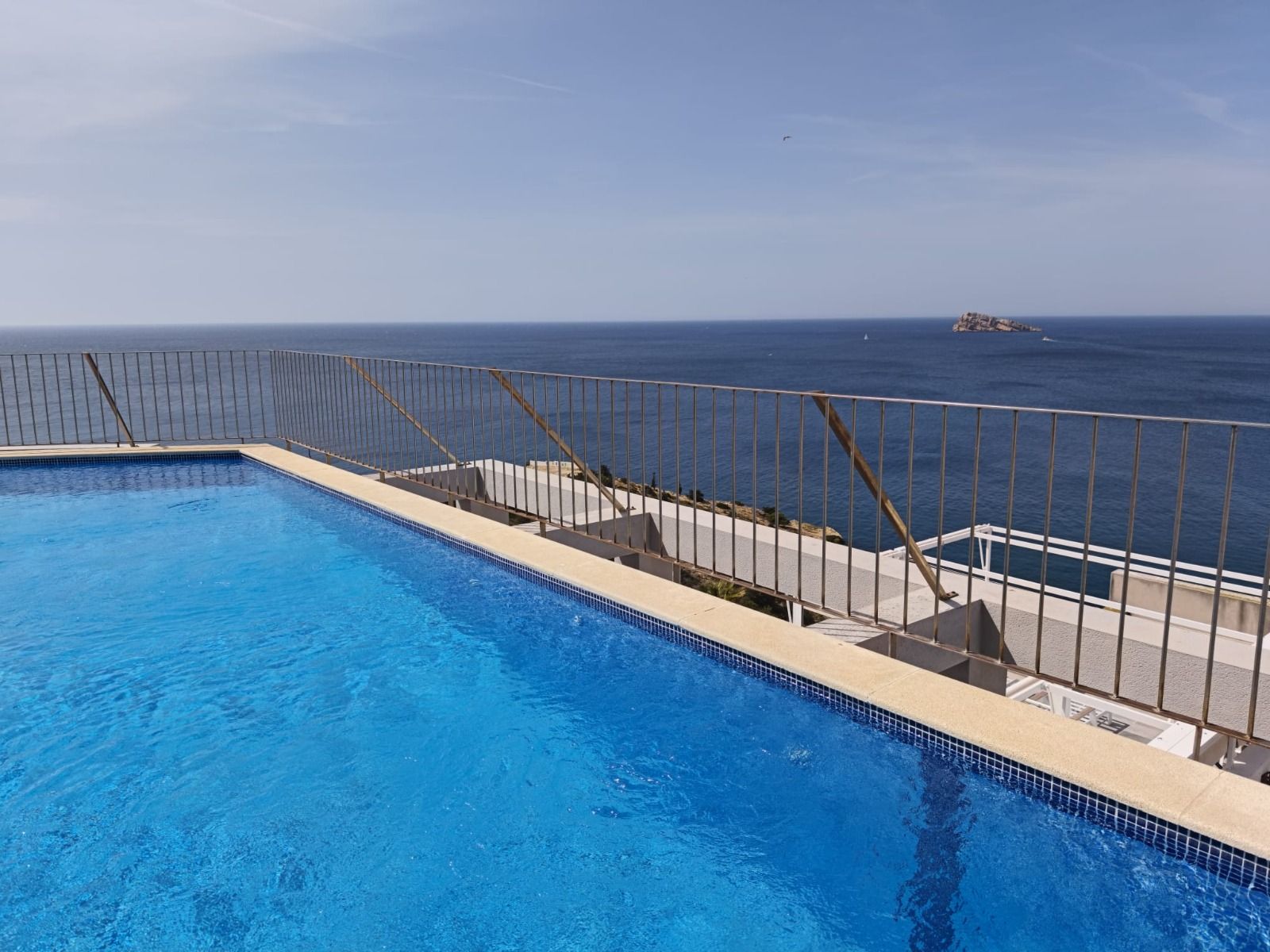 Te koop echt een bijzonder appartement in een van de meest bevoorrechte gebieden van Benidorm.