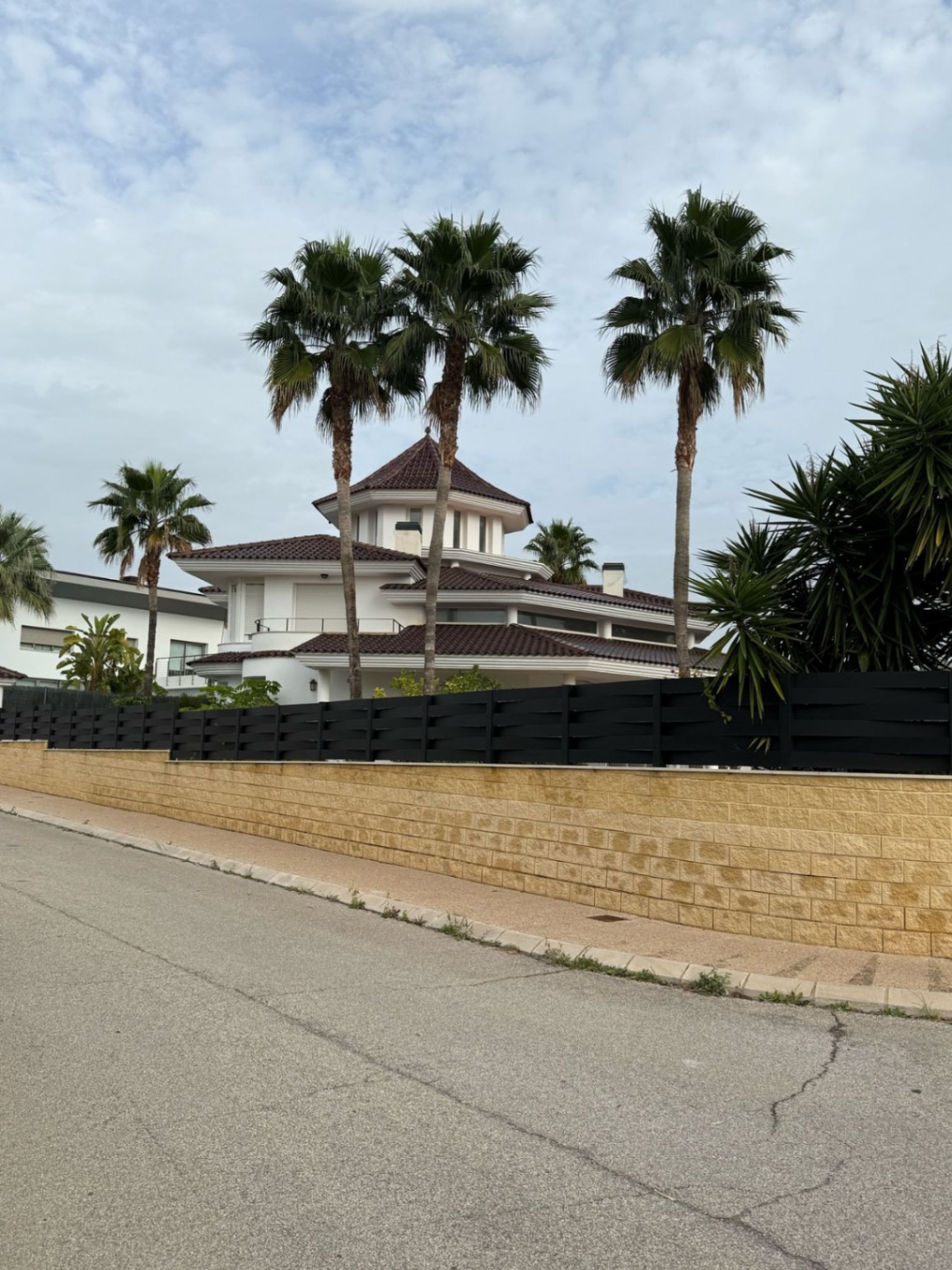 Te koop luxe villa in Alfaz del Pí