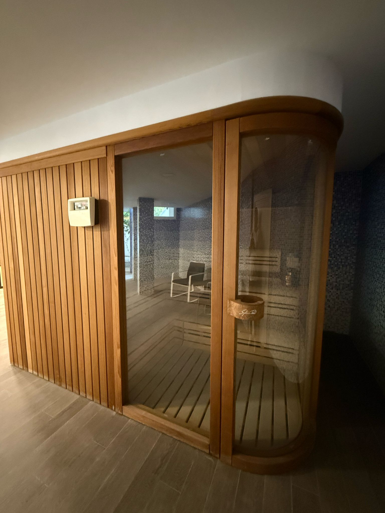 Te koop luxe villa in Alfaz del Pí